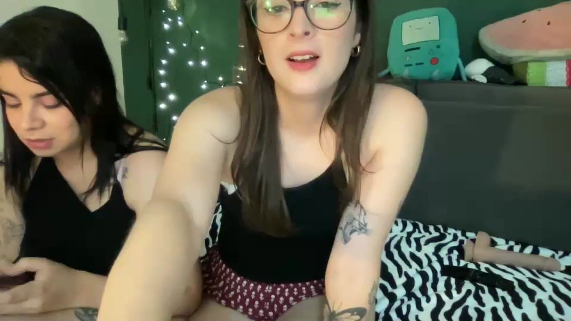 Gallery image thumbnail from CordeliaNova's myfreecams stream on, 08/18/2023, 22:23 image 15 of 20