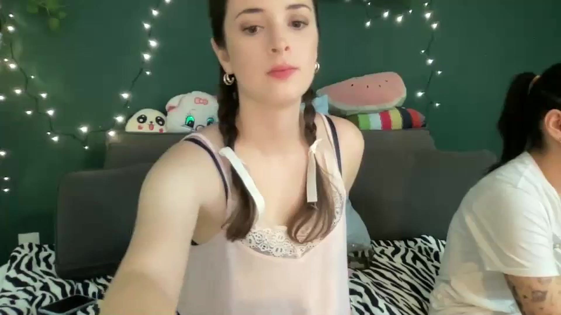 Gallery image thumbnail from CordeliaNova's myfreecams stream on, 08/20/2023, 21:52 image 20 of 20