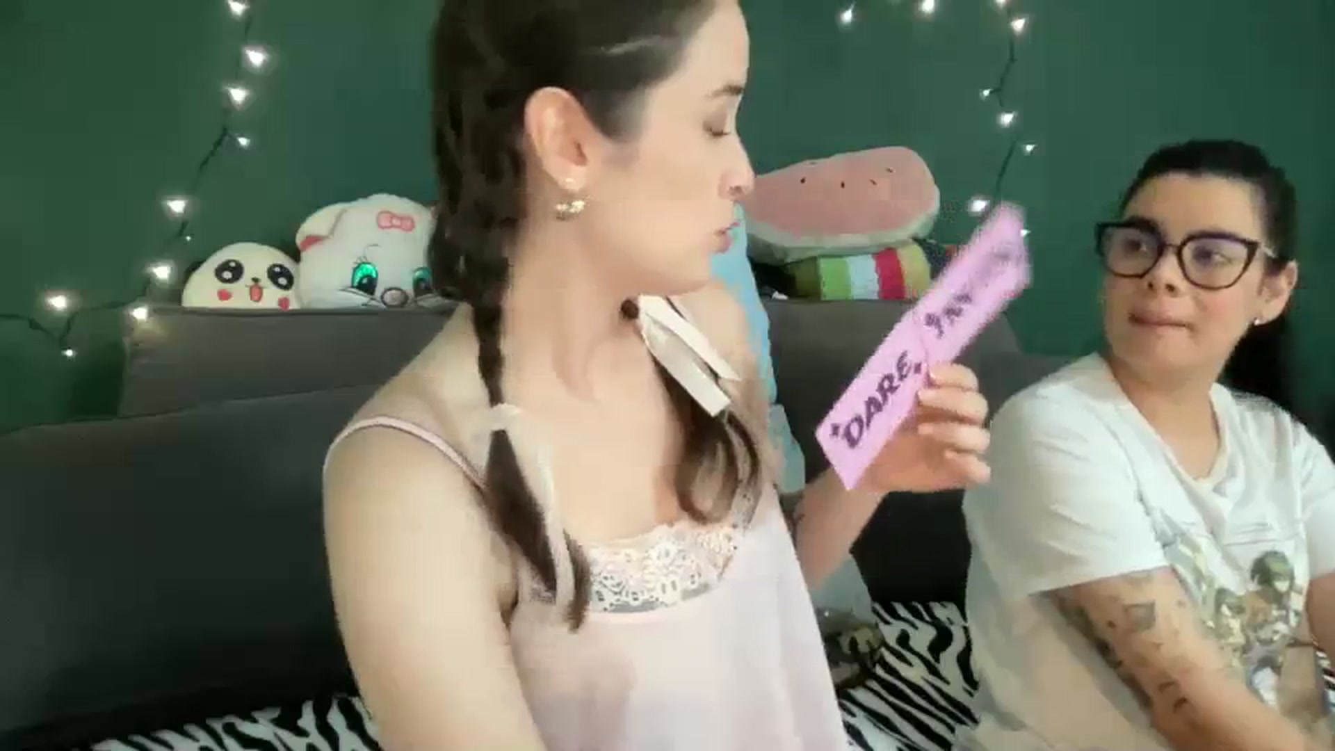 Gallery image thumbnail from CordeliaNova's myfreecams stream on, 08/20/2023, 21:52 image 6 of 20