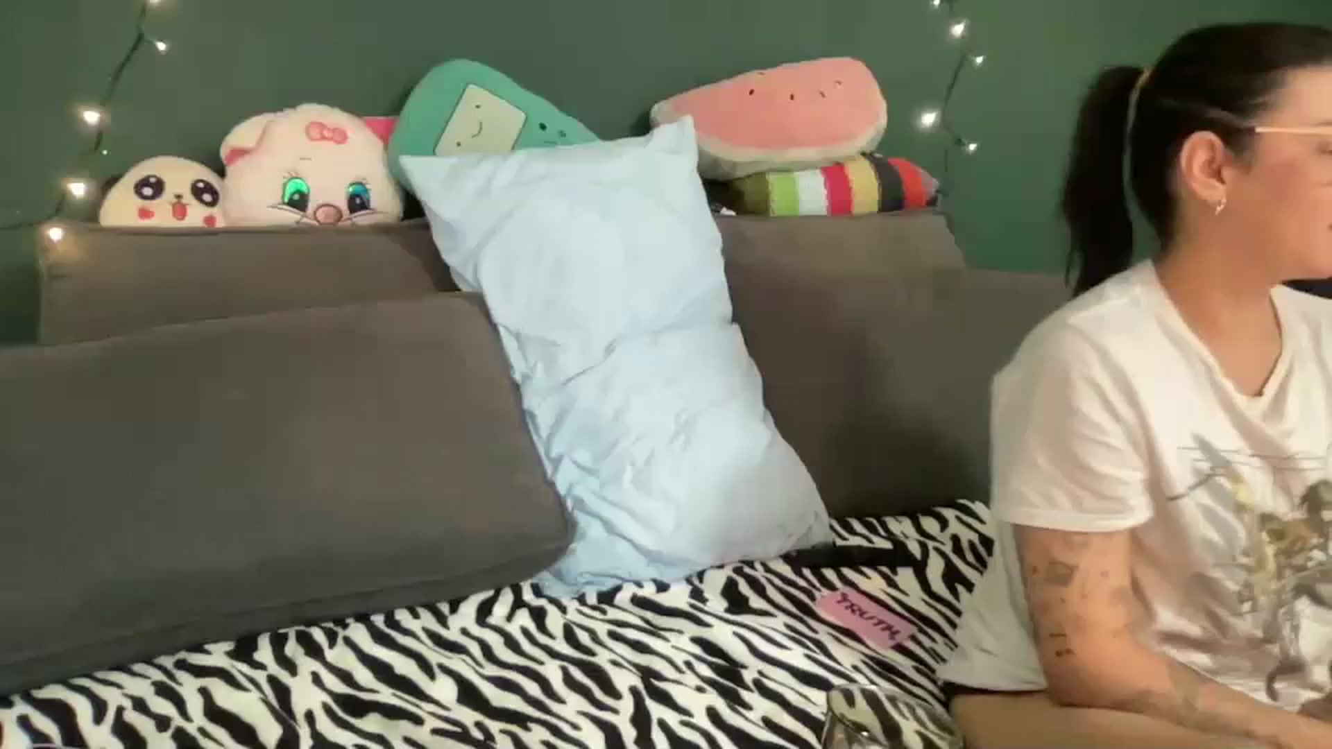 Gallery image thumbnail from CordeliaNova's myfreecams stream on, 08/20/2023, 21:52 image 1 of 20