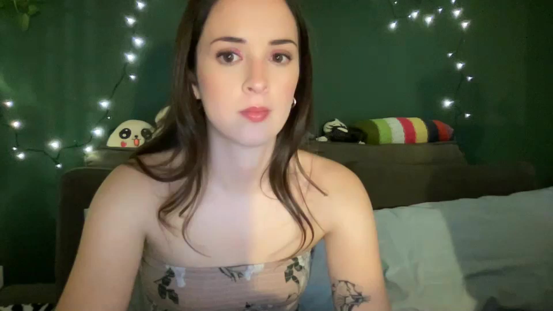 Gallery image thumbnail from CordeliaNova's myfreecams stream on, 08/22/2023, 02:10 image 19 of 20