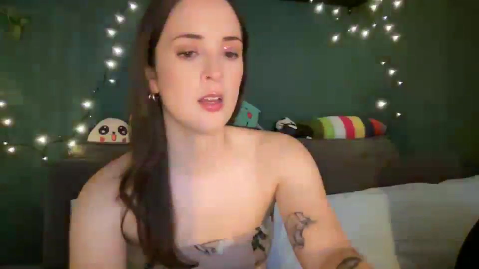 Gallery image thumbnail from CordeliaNova's myfreecams stream on, 08/22/2023, 02:10 image 7 of 20