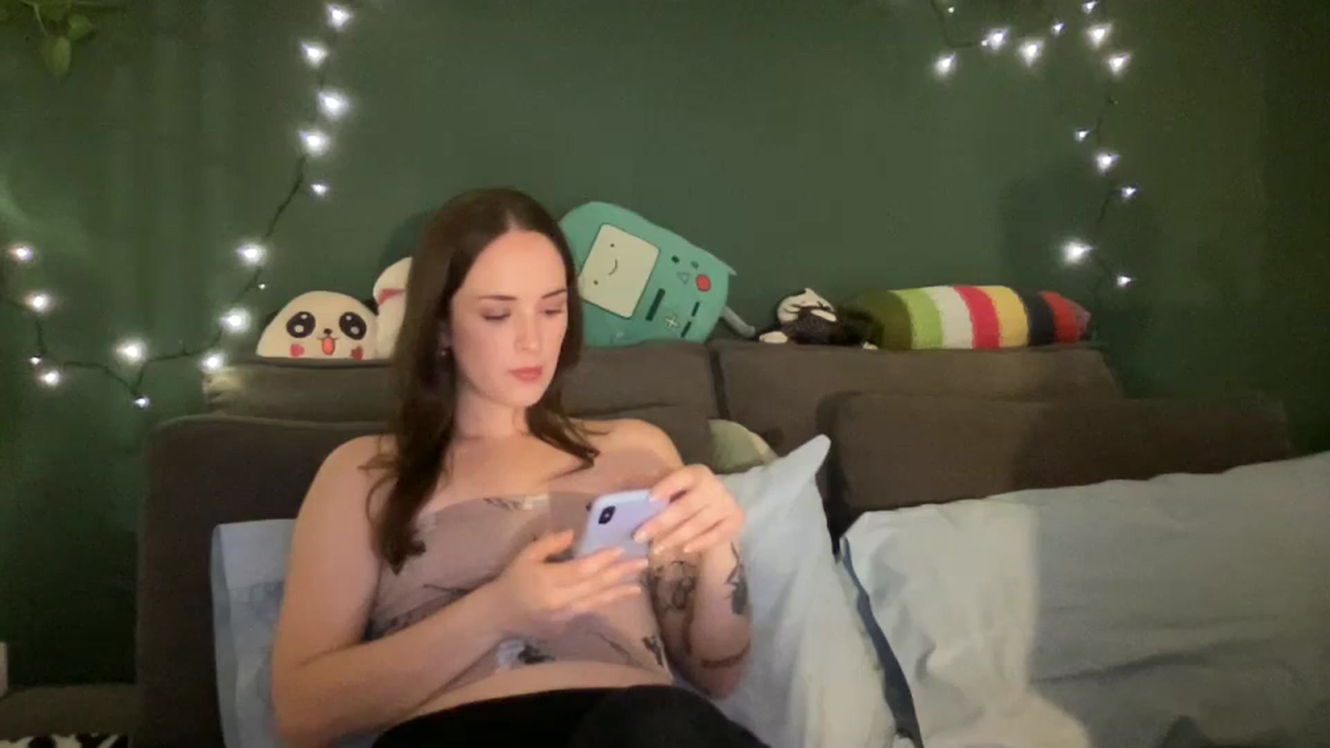 Gallery image thumbnail from CordeliaNova's myfreecams stream on, 08/22/2023, 02:10 image 18 of 20