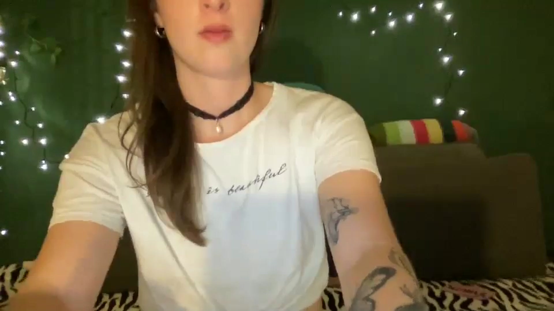 Gallery image thumbnail from CordeliaNova's myfreecams stream on, 08/30/2023, 04:03 image 15 of 20