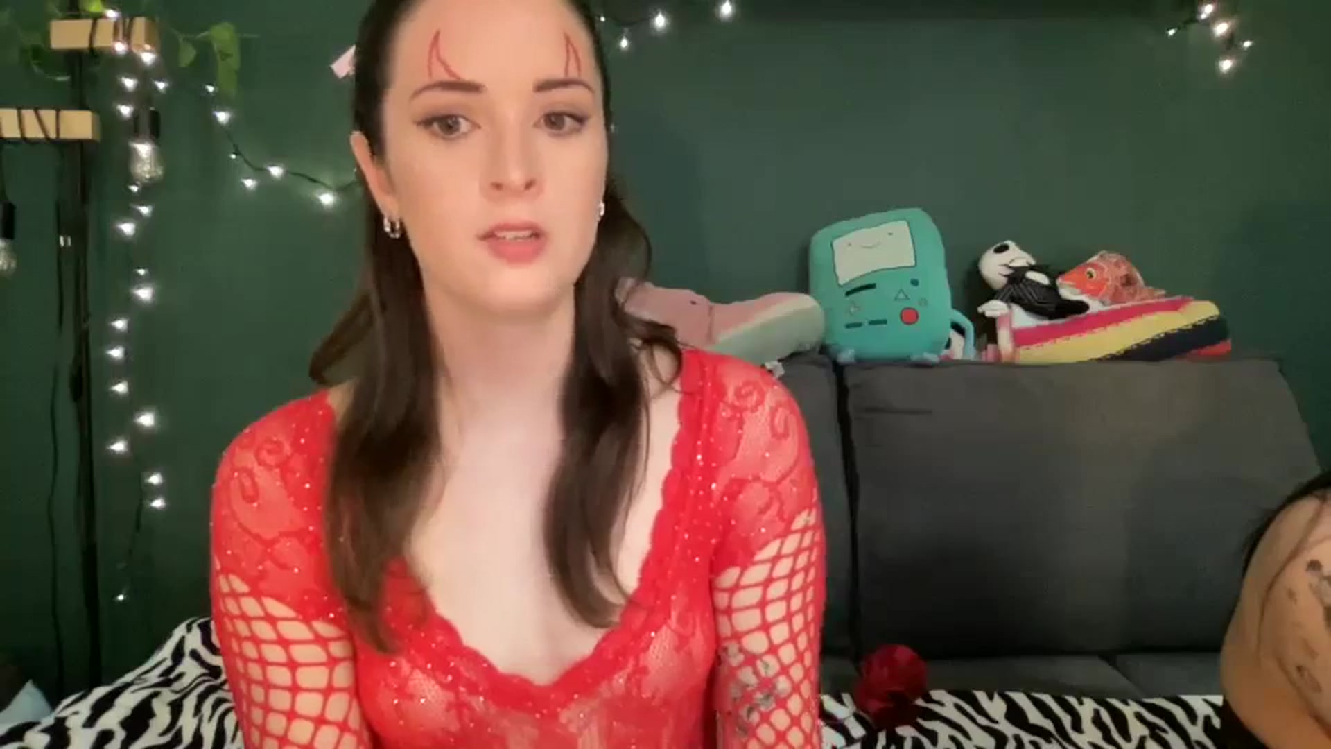 Gallery image thumbnail from CordeliaNova's myfreecams stream on, 10/28/2023, 23:07 image 9 of 20