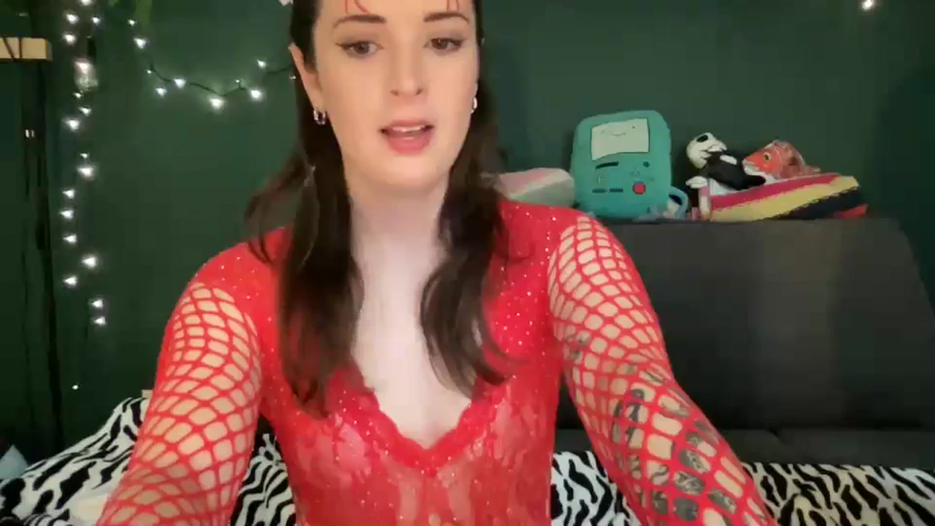 Gallery image thumbnail from CordeliaNova's myfreecams stream on, 10/28/2023, 23:07 image 17 of 20