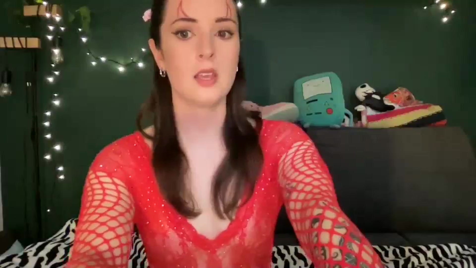 Gallery image thumbnail from CordeliaNova's myfreecams stream on, 10/28/2023, 23:07 image 5 of 20