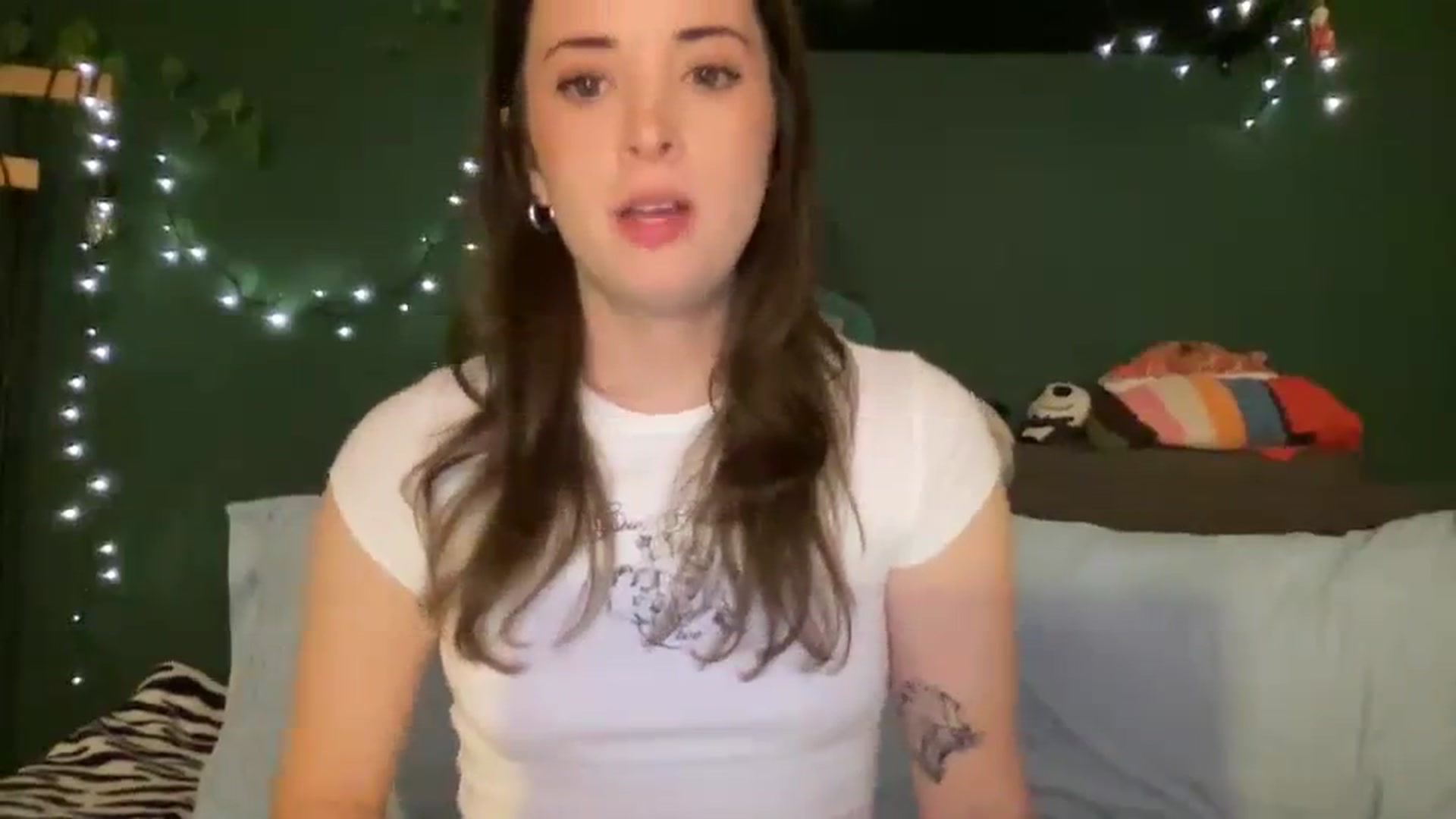 Gallery image thumbnail from CordeliaNova's myfreecams stream on, 11/13/2023, 24:50 image 7 of 20