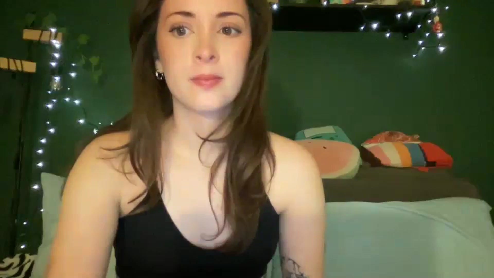 Gallery image thumbnail from CordeliaNova's myfreecams stream on, 11/17/2023, 24:57 image 7 of 20