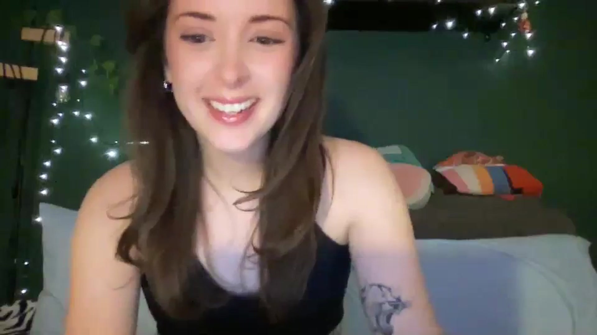Gallery image thumbnail from CordeliaNova's myfreecams stream on, 11/17/2023, 24:57 image 14 of 20