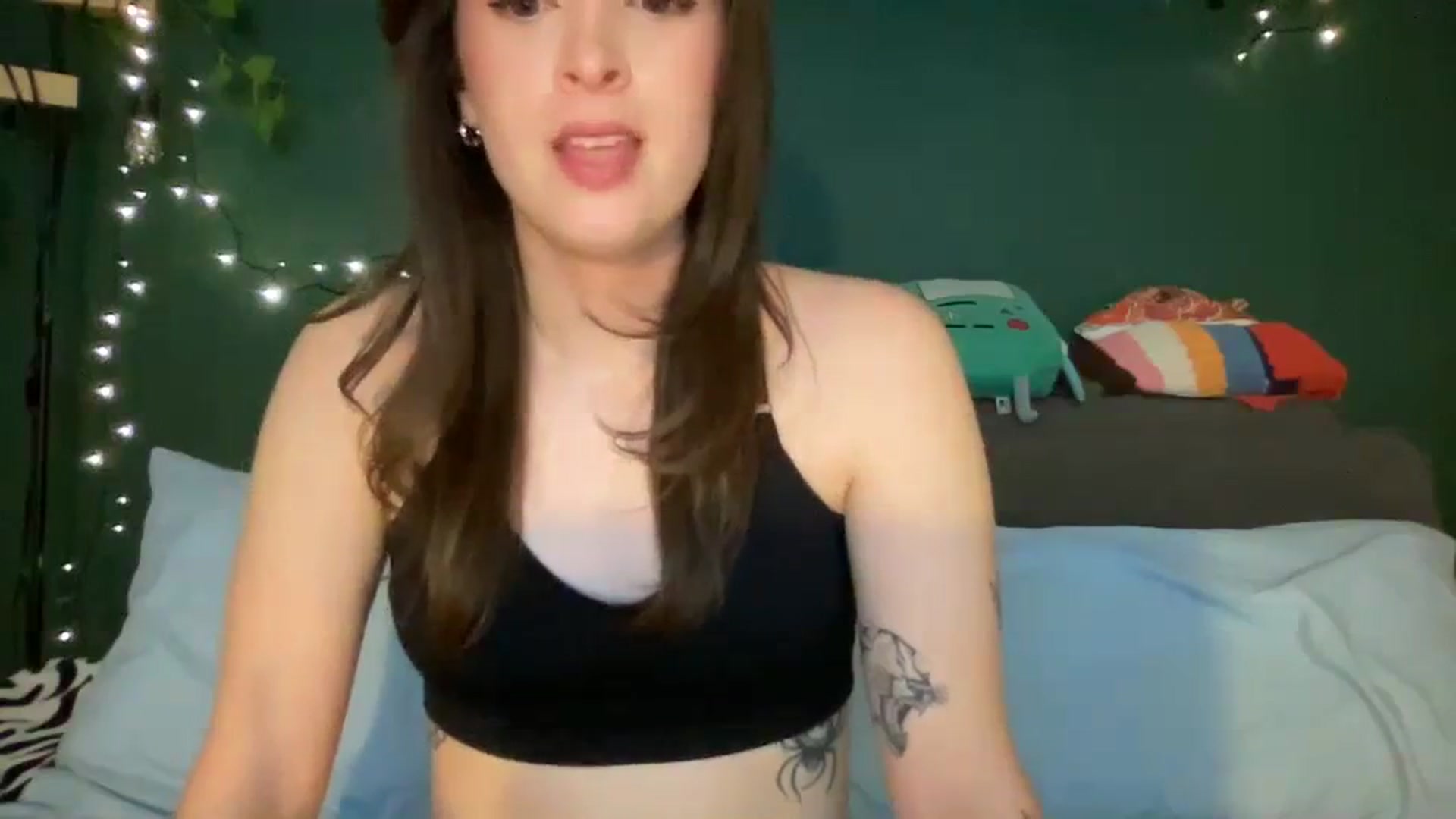 Gallery image thumbnail from CordeliaNova's myfreecams stream on, 11/17/2023, 01:46 image 20 of 20