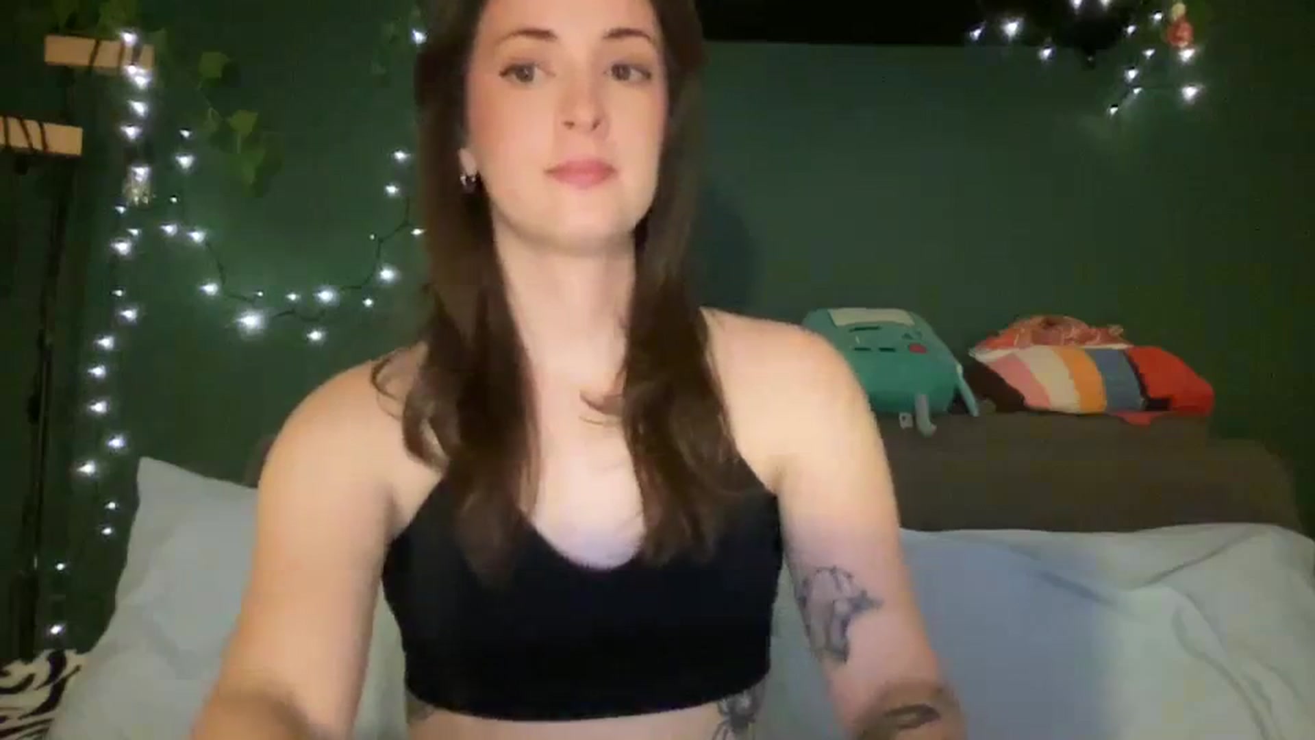 Gallery image thumbnail from CordeliaNova's myfreecams stream on, 11/17/2023, 01:46 image 17 of 20