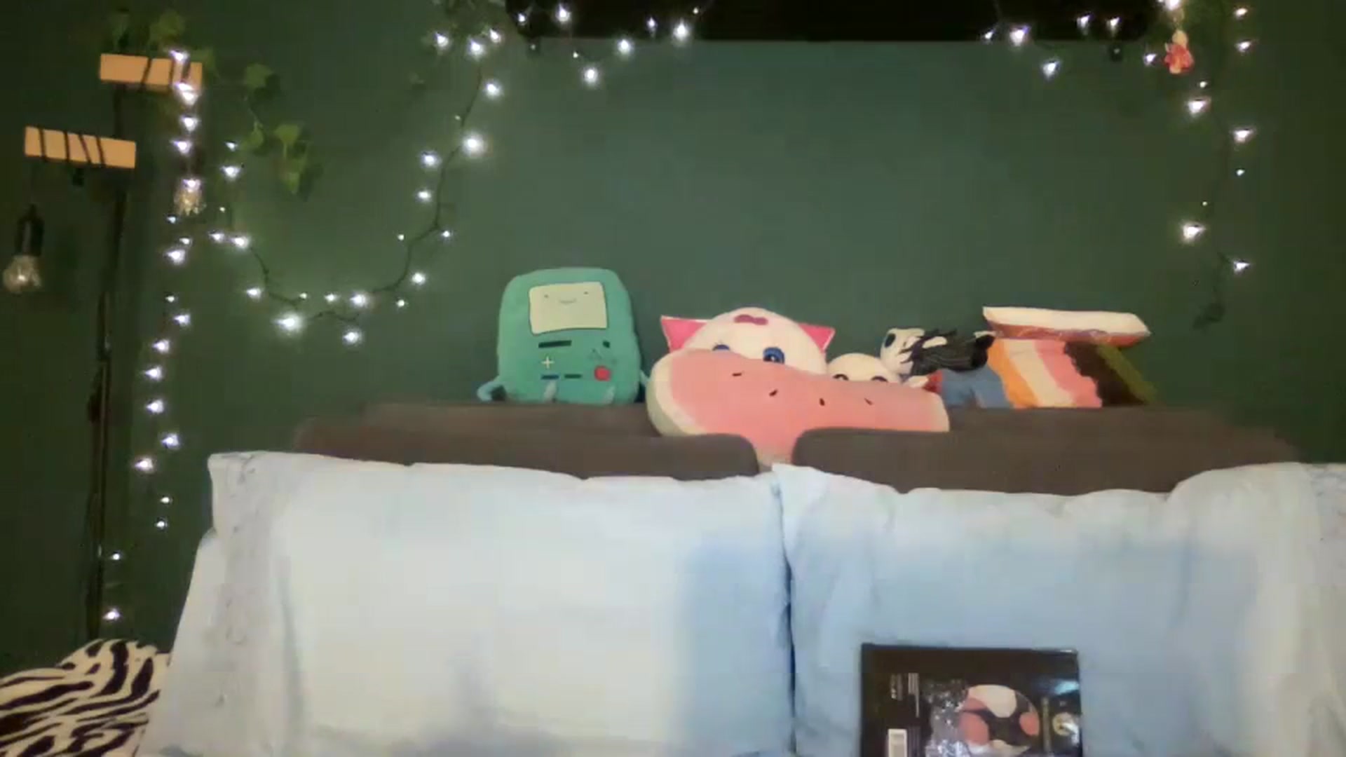 Gallery image thumbnail from CordeliaNova's myfreecams stream on, 11/22/2023, 01:52 image 17 of 20