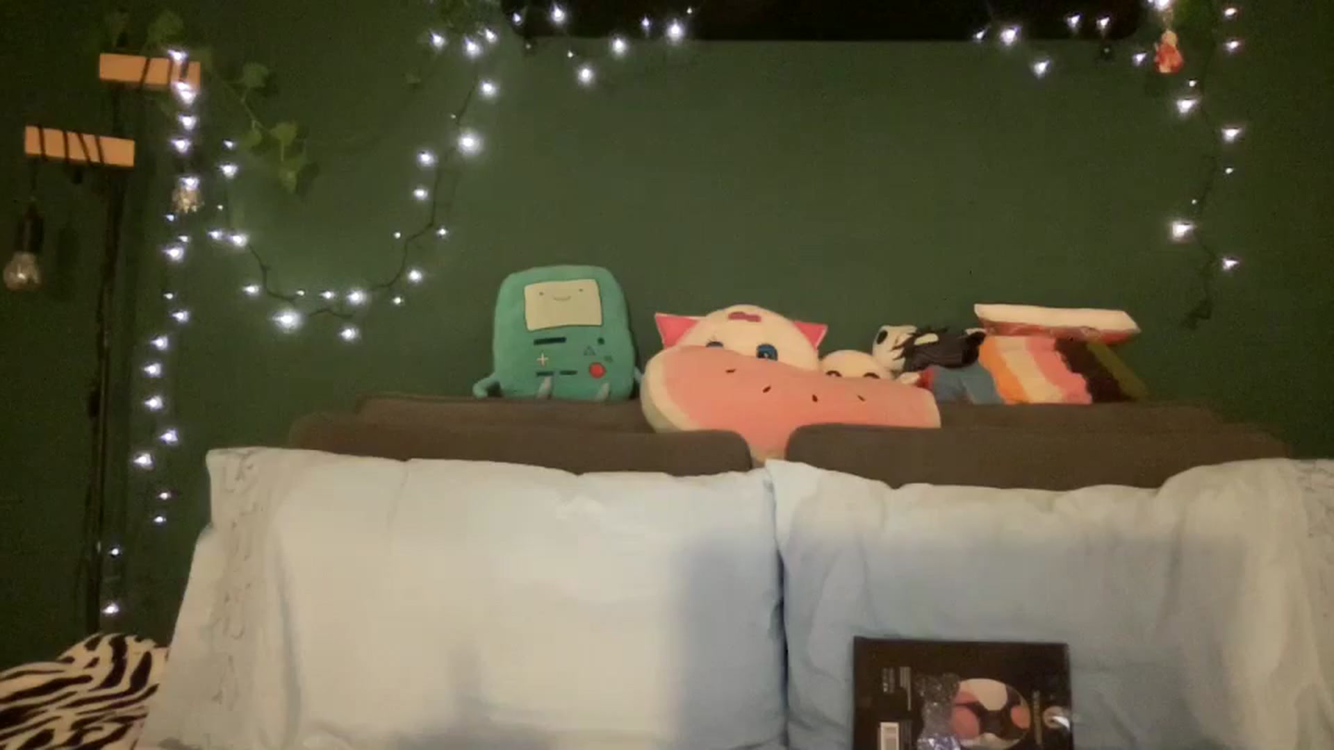 Gallery image thumbnail from CordeliaNova's myfreecams stream on, 11/22/2023, 01:52 image 16 of 20