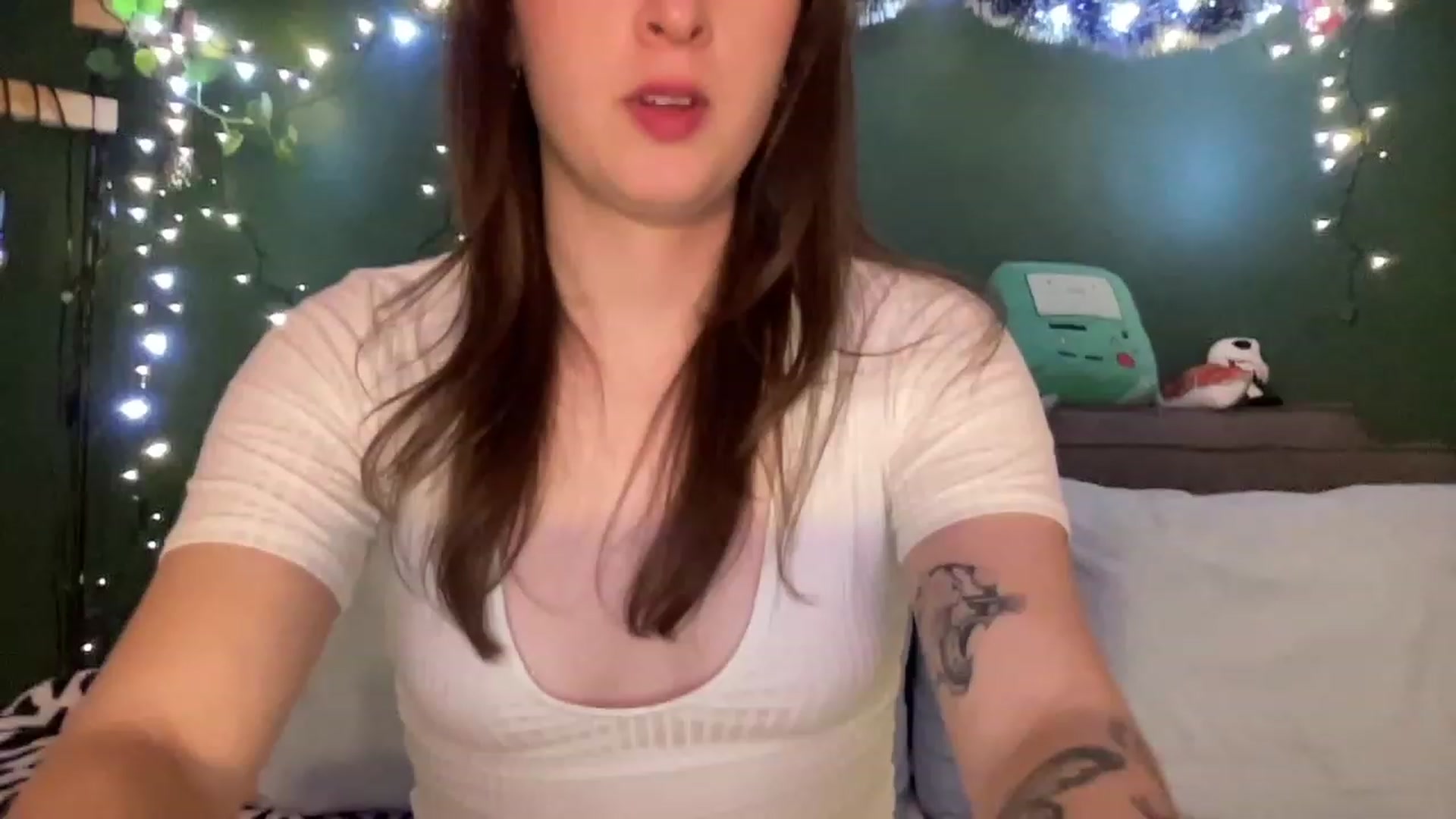 Gallery image thumbnail from CordeliaNova's myfreecams stream on, 11/29/2023, 04:21 image 13 of 20