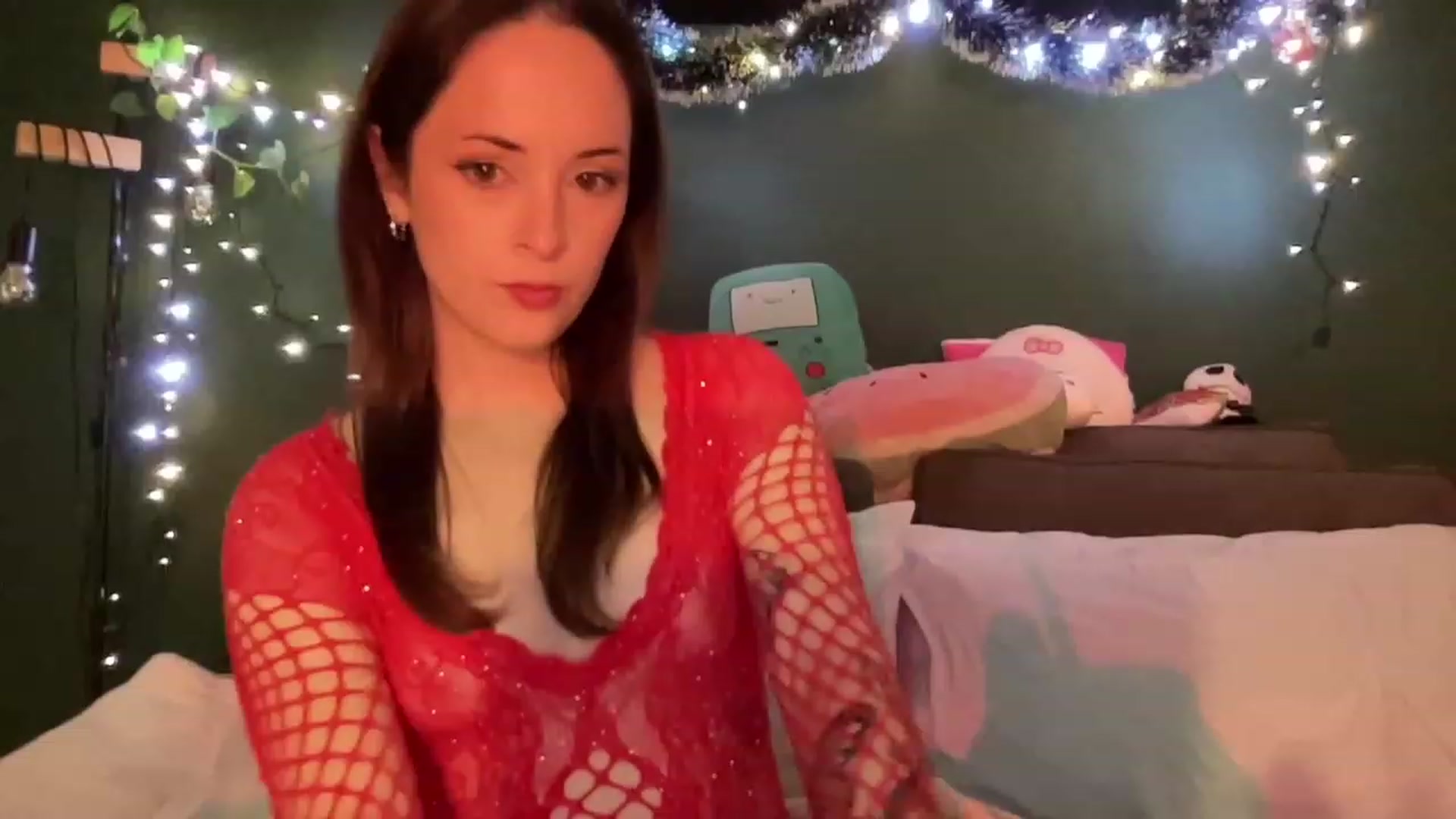 Gallery image thumbnail from CordeliaNova's myfreecams stream on, 12/06/2023, 02:45 image 13 of 20