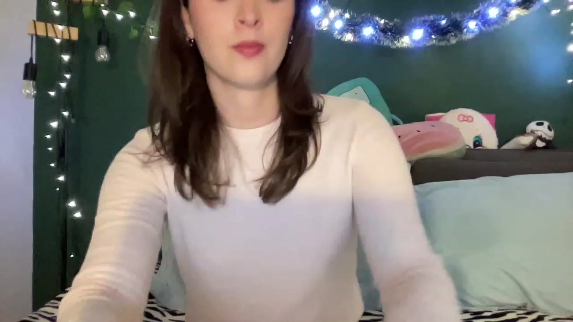 Gallery image thumbnail from CordeliaNova's myfreecams stream on, 01/03/2024, 02:18 image 11 of 20