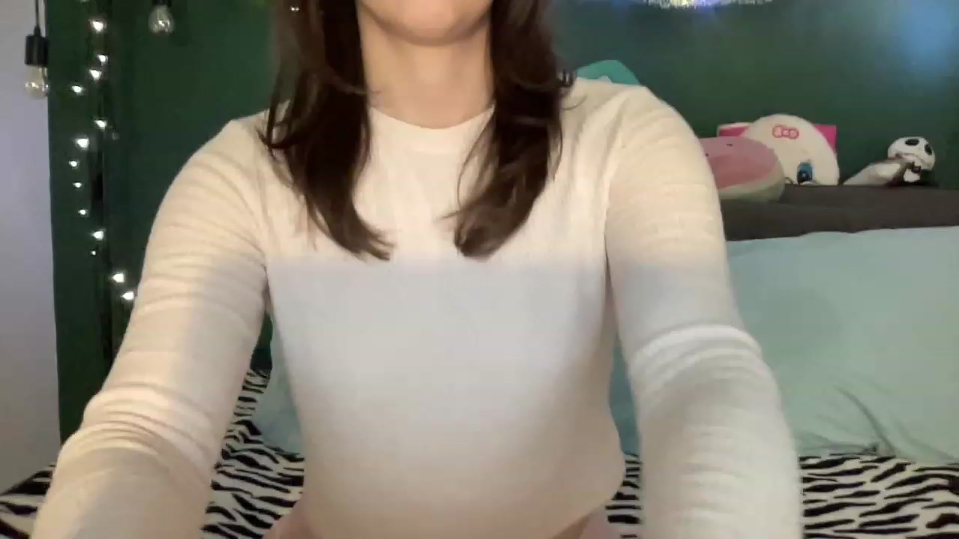 Gallery image thumbnail from CordeliaNova's myfreecams stream on, 01/03/2024, 02:18 image 10 of 20