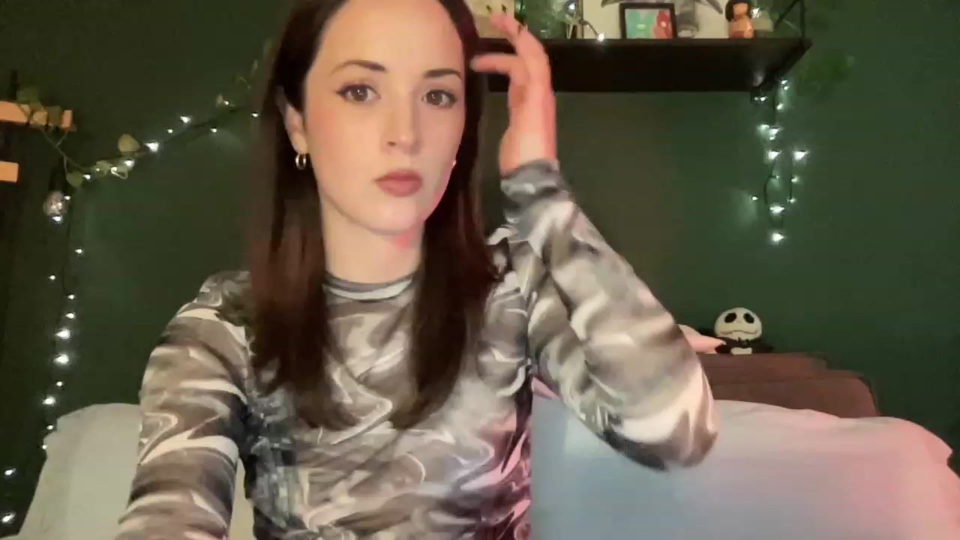Gallery image thumbnail from CordeliaNova's myfreecams stream on, 01/30/2024, 24:30 image 2 of 20