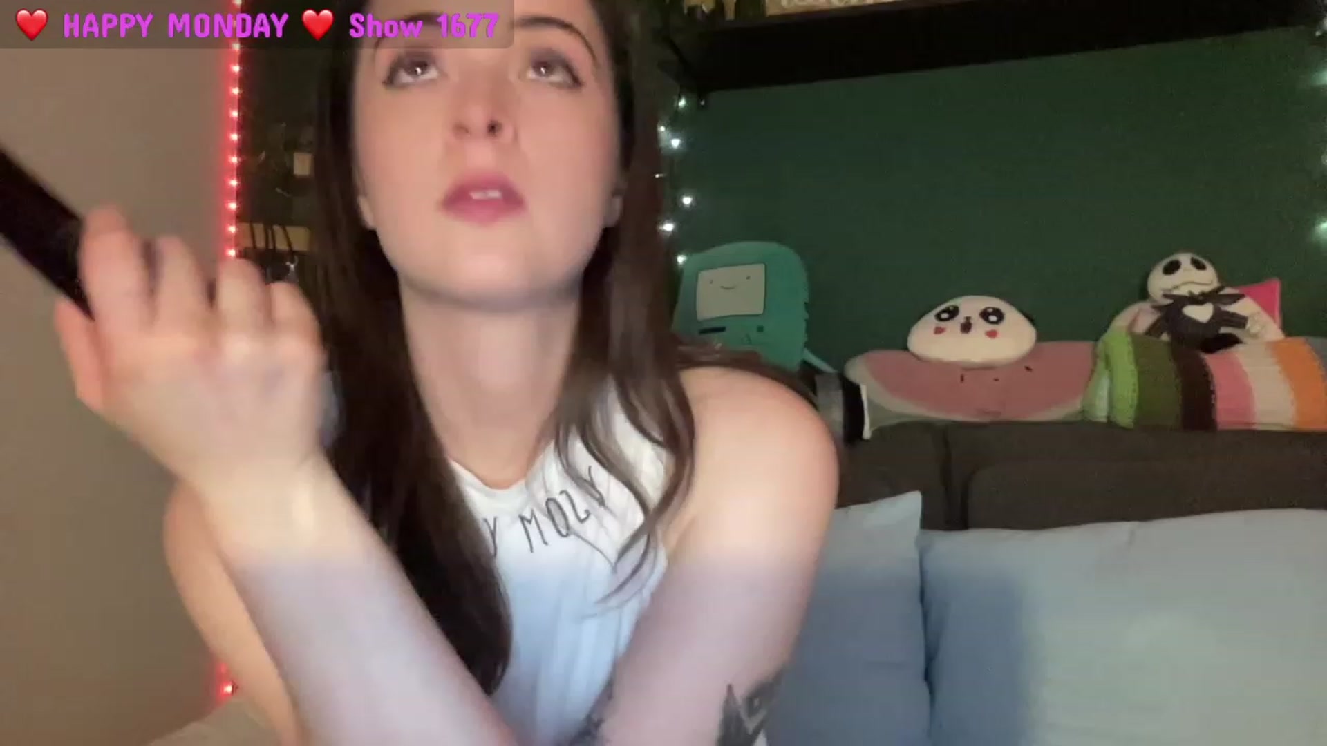 Gallery image thumbnail from CordeliaNova's myfreecams stream on, 03/12/2024, 24:56 image 5 of 20
