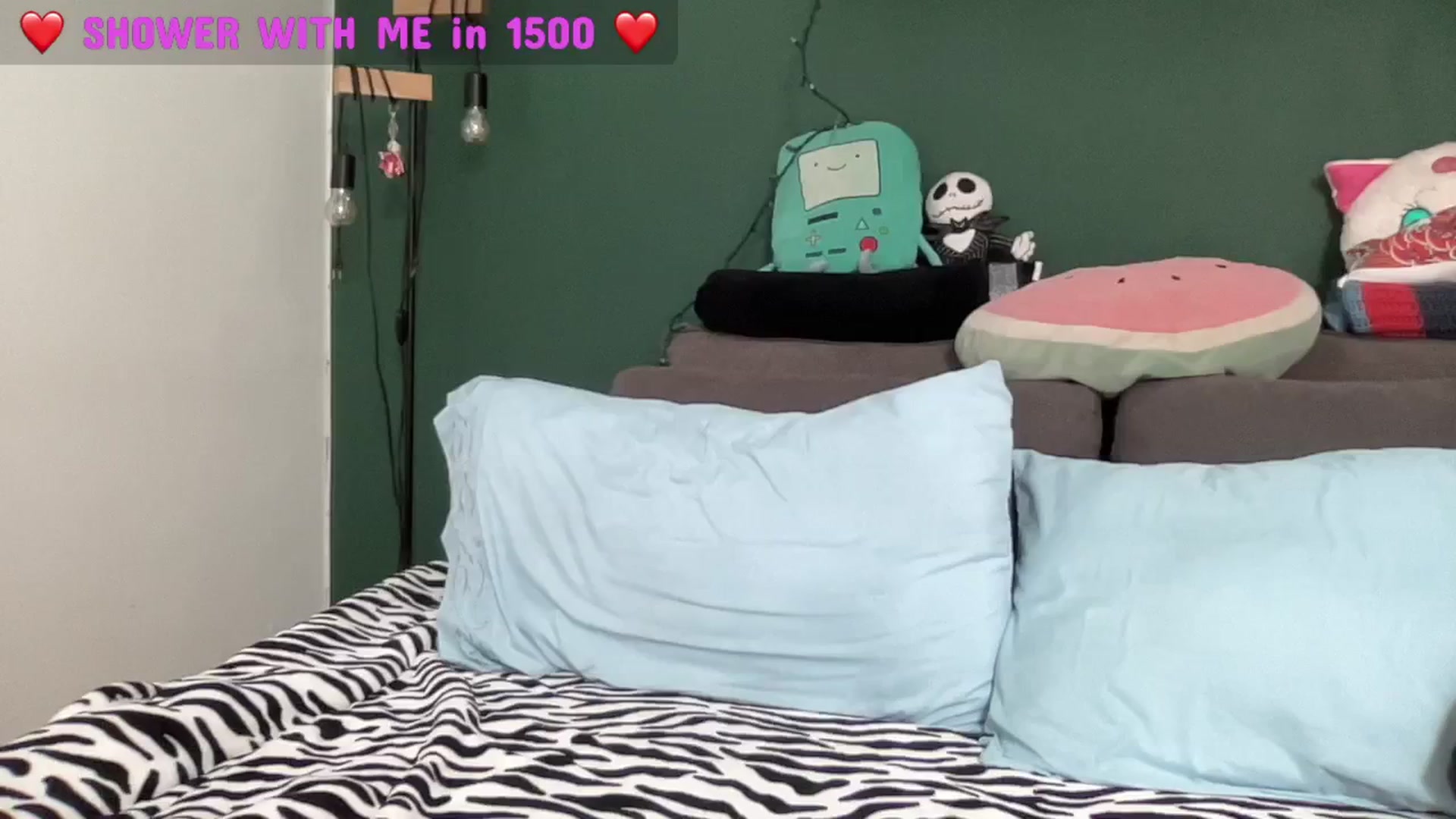 Gallery image thumbnail from CordeliaNova's myfreecams stream on, 05/22/2024, 21:17 image 2 of 20