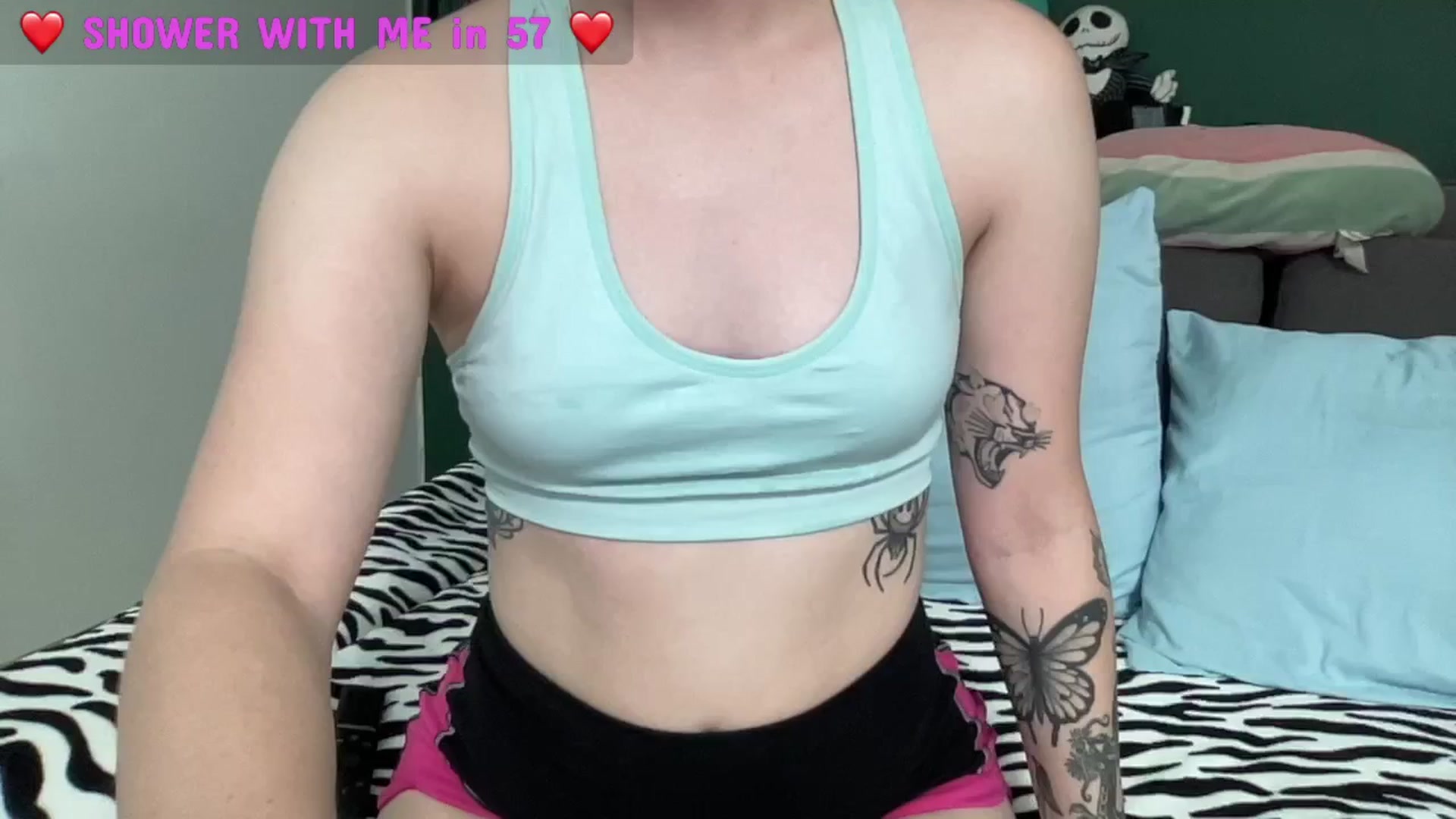 Gallery image thumbnail from CordeliaNova's myfreecams stream on, 05/22/2024, 21:17 image 18 of 20