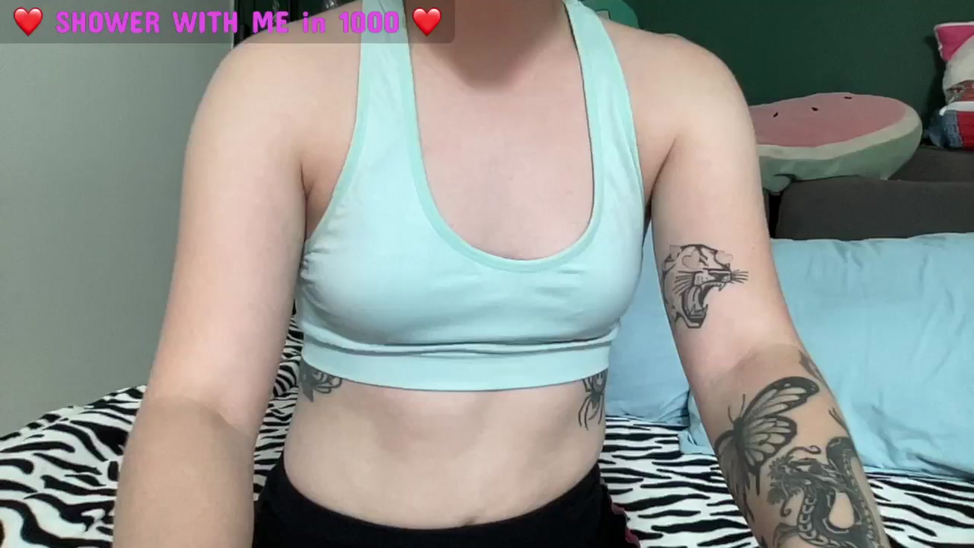 Gallery image thumbnail from CordeliaNova's myfreecams stream on, 05/22/2024, 21:17 image 4 of 20