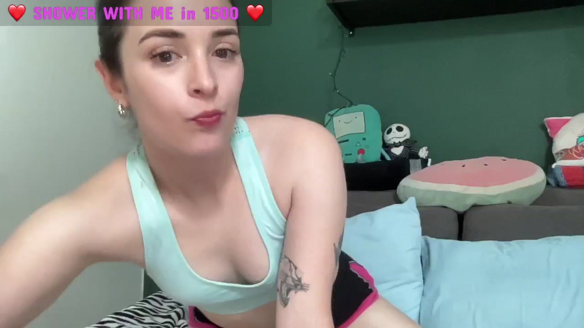 Gallery image thumbnail from CordeliaNova's myfreecams stream on, 05/22/2024, 21:17 image 3 of 20
