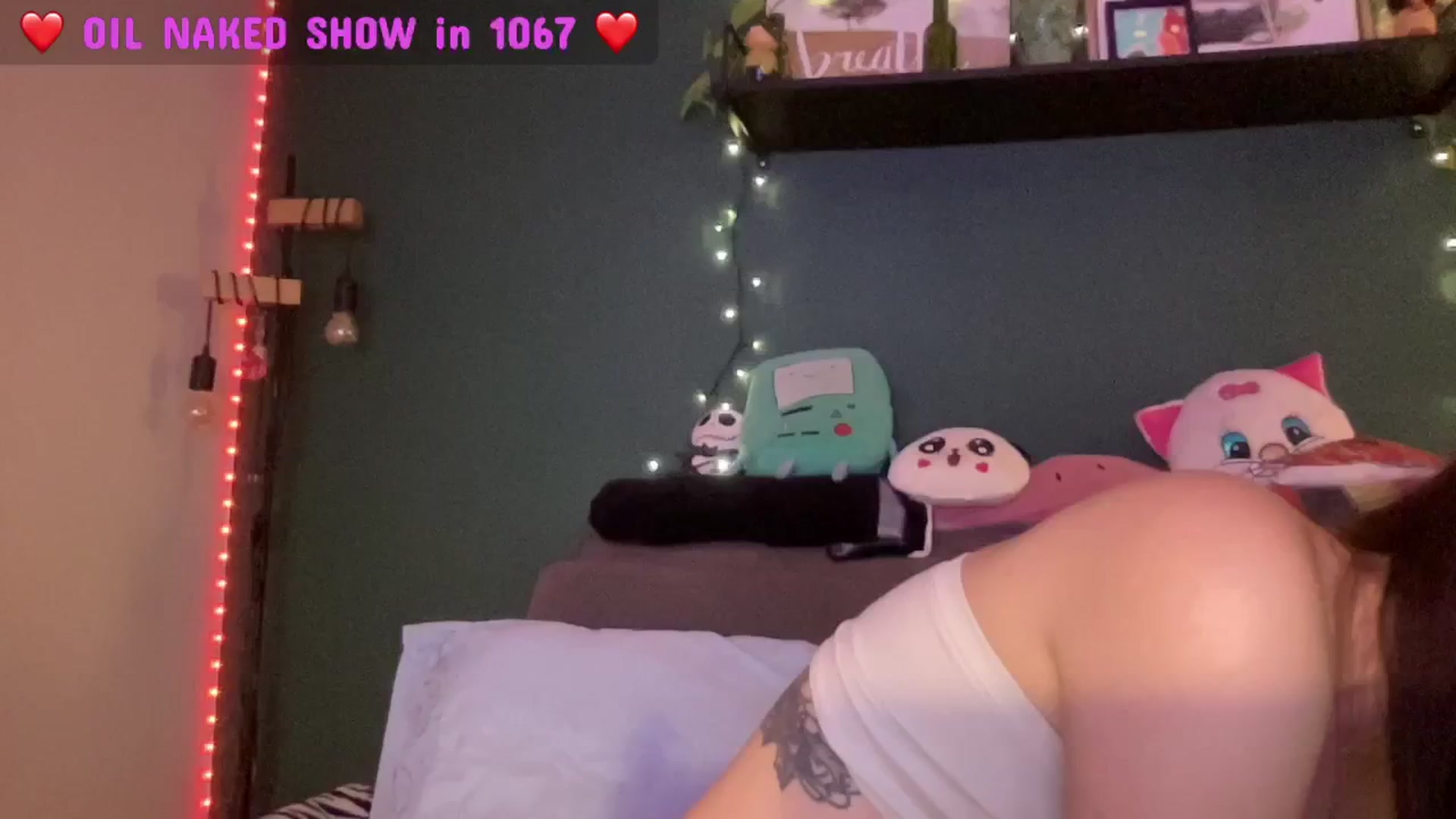Gallery image thumbnail from CordeliaNova's myfreecams stream on, 05/29/2024, 01:32 image 8 of 20