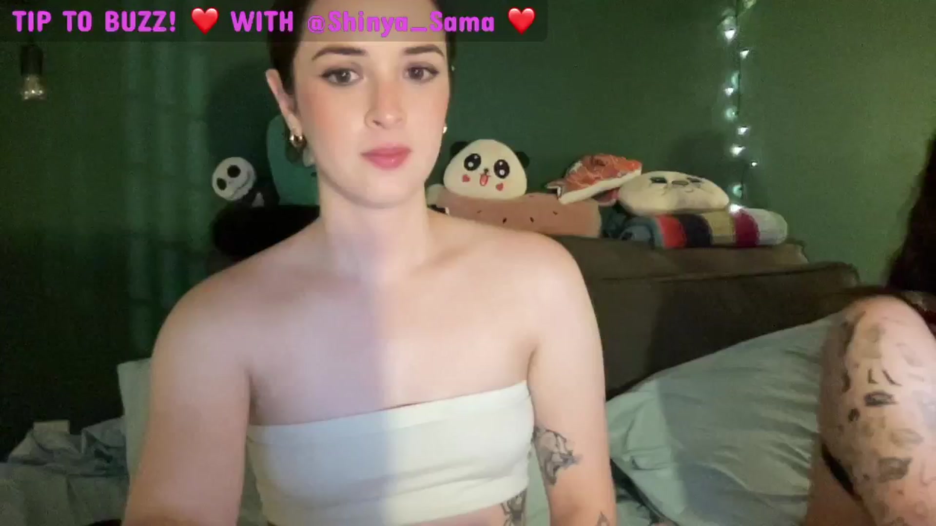 Gallery image thumbnail from CordeliaNova's myfreecams stream on, 06/14/2024, 02:30 image 18 of 20