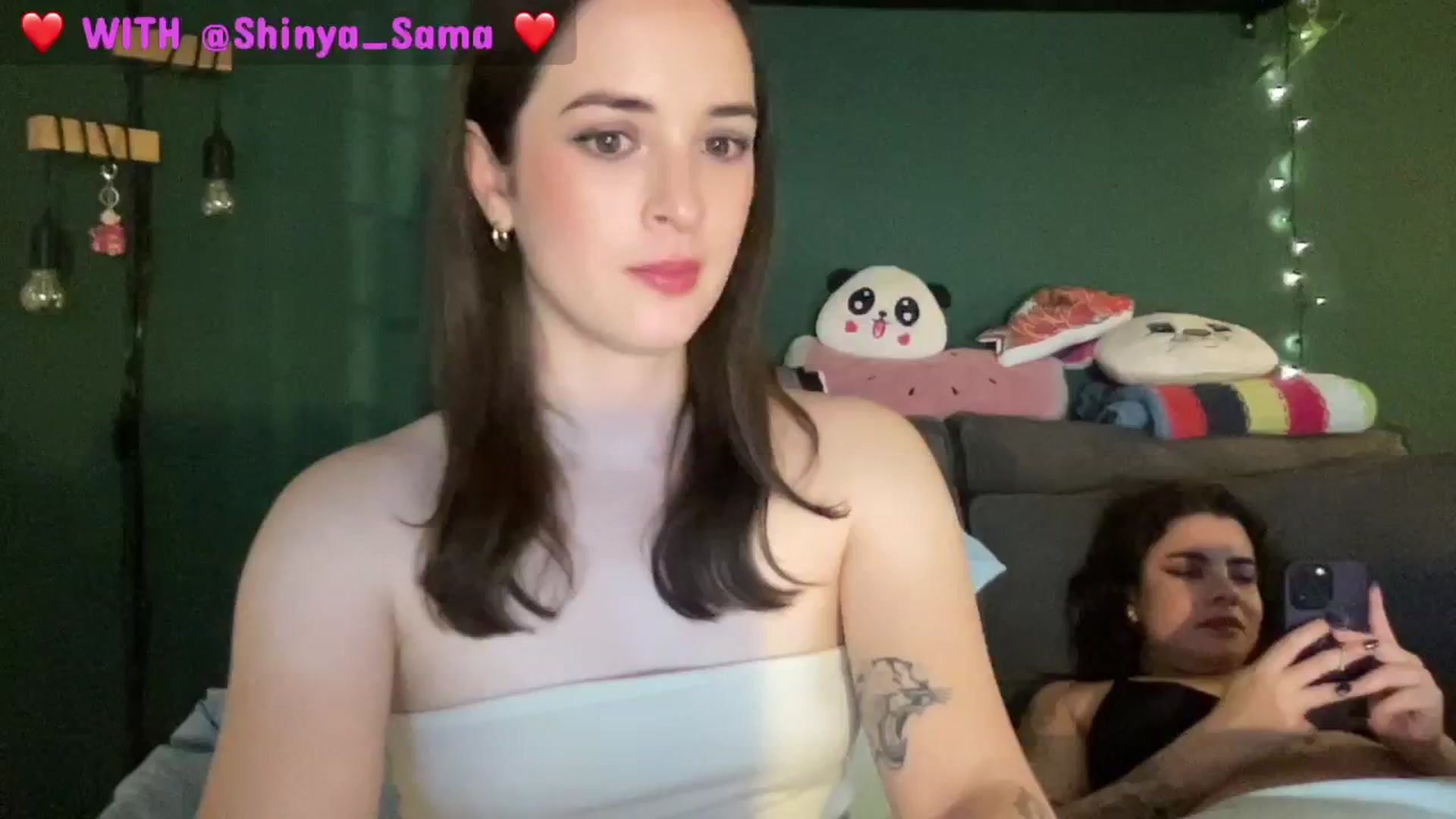 Gallery image thumbnail from CordeliaNova's myfreecams stream on, 06/14/2024, 04:11 image 12 of 20