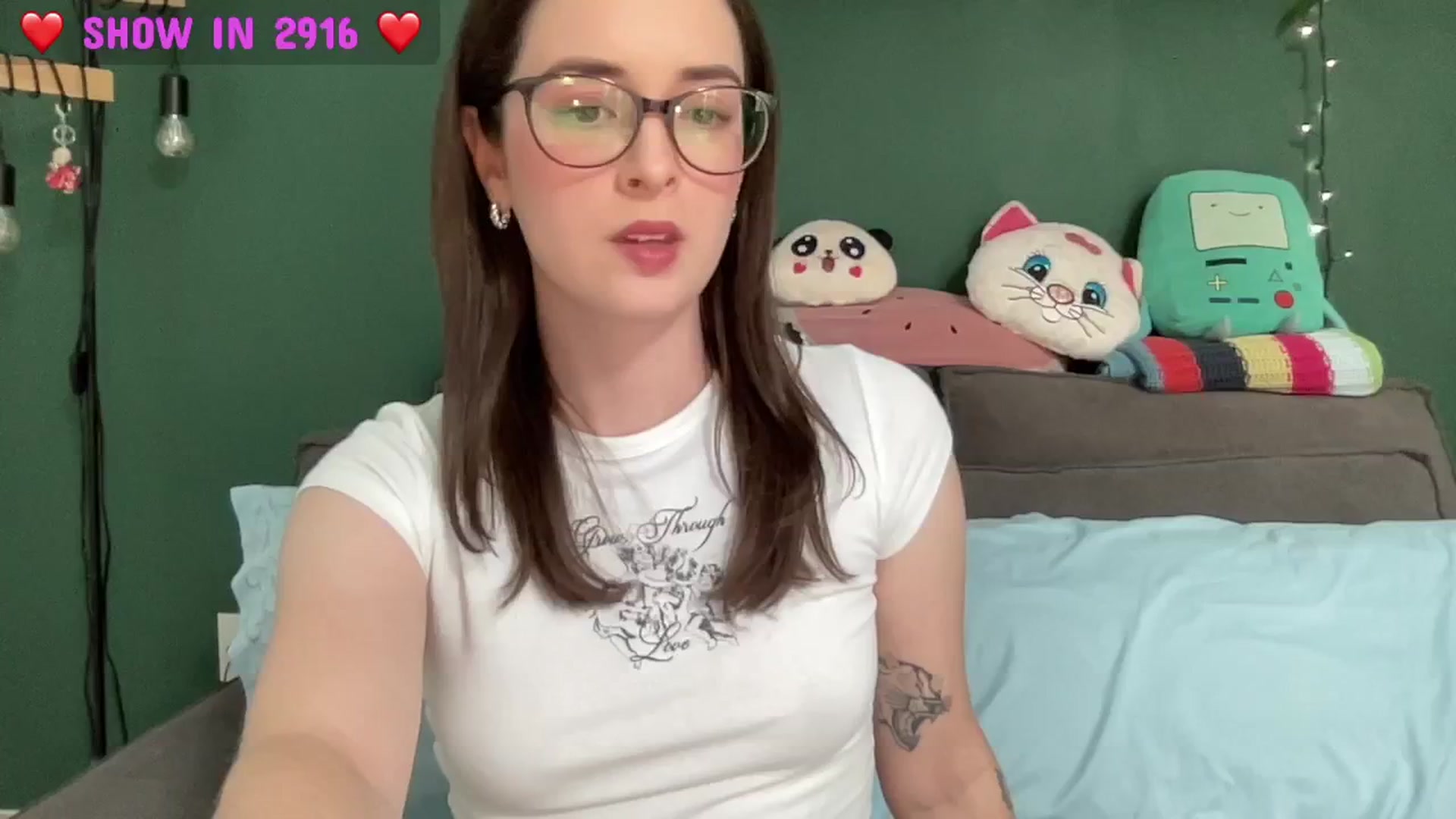 Gallery image thumbnail from CordeliaNova's myfreecams stream on, 06/19/2024, 21:02 image 4 of 20