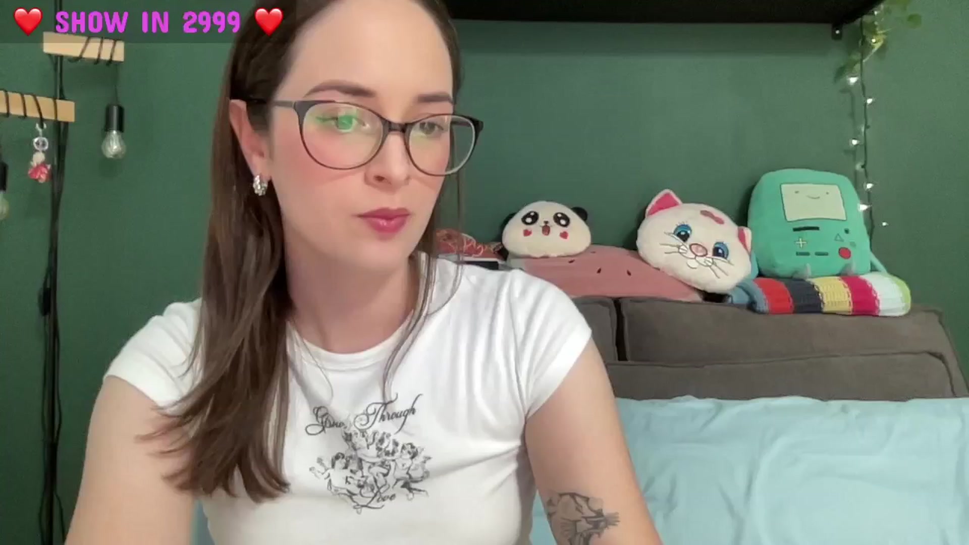 Gallery image thumbnail from CordeliaNova's myfreecams stream on, 06/19/2024, 21:02 image 1 of 20
