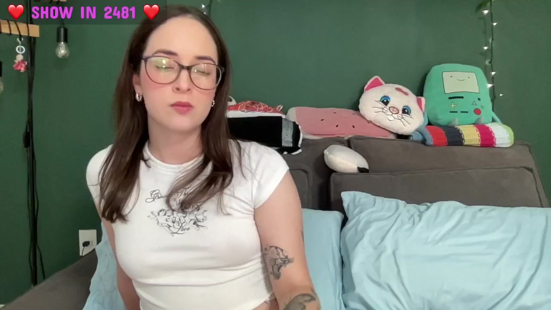 Gallery image thumbnail from CordeliaNova's myfreecams stream on, 06/19/2024, 21:02 image 11 of 20