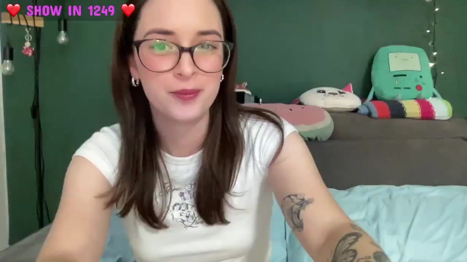 Gallery image thumbnail from CordeliaNova's myfreecams stream on, 06/19/2024, 21:52 image 2 of 20