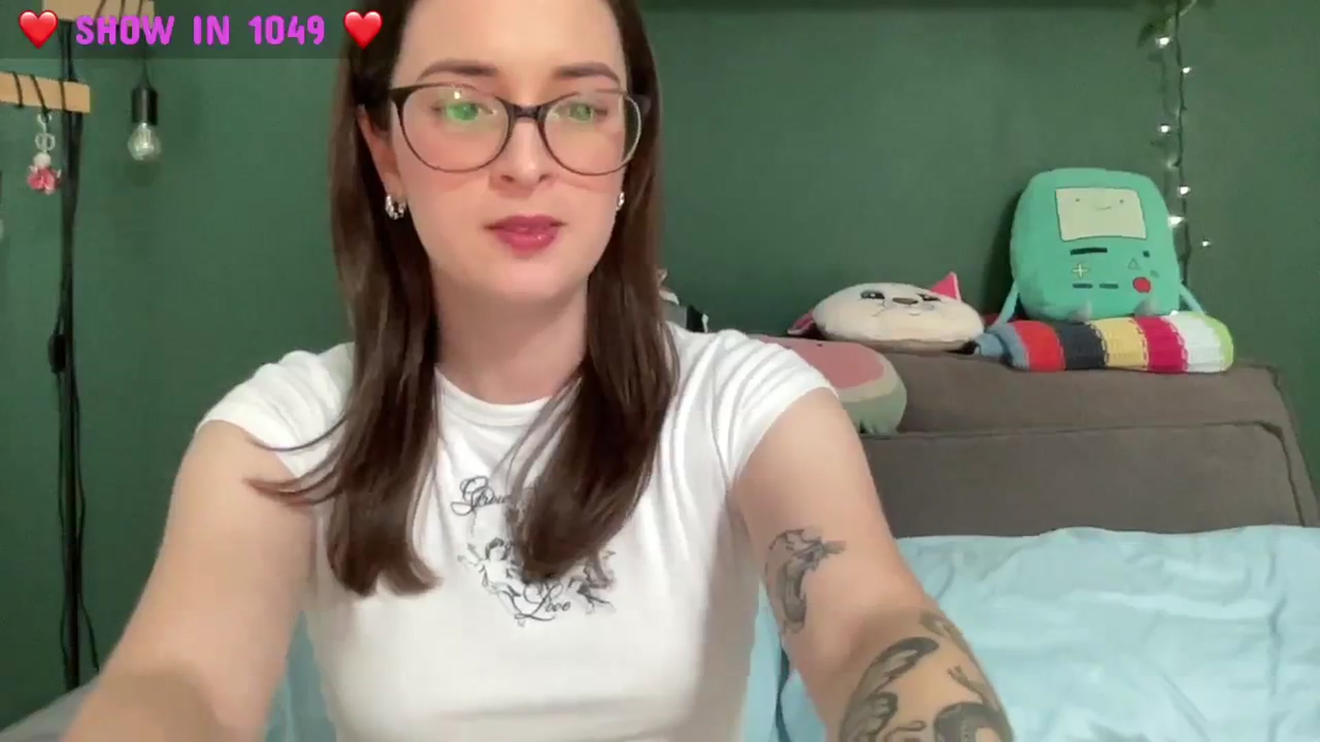 Gallery image thumbnail from CordeliaNova's myfreecams stream on, 06/19/2024, 21:52 image 17 of 20