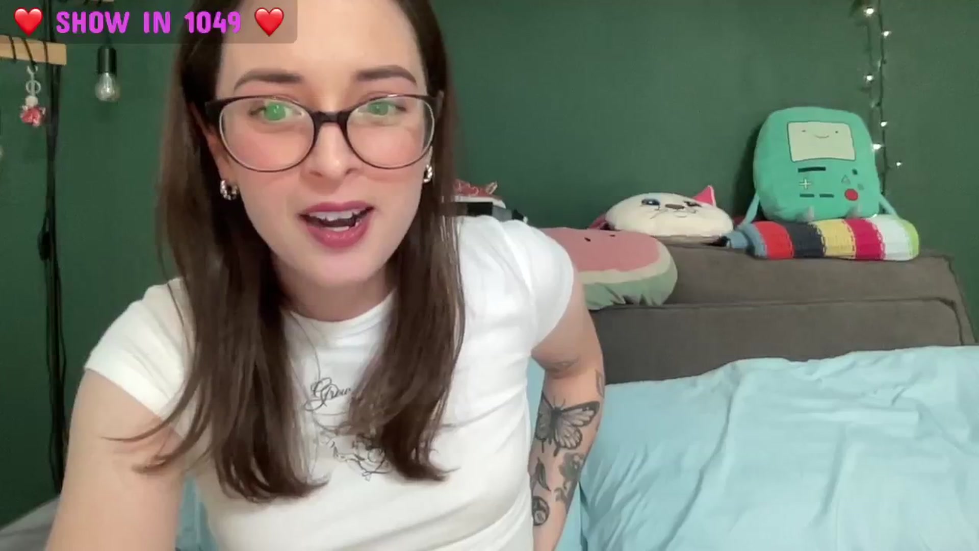 Gallery image thumbnail from CordeliaNova's myfreecams stream on, 06/19/2024, 21:52 image 14 of 20