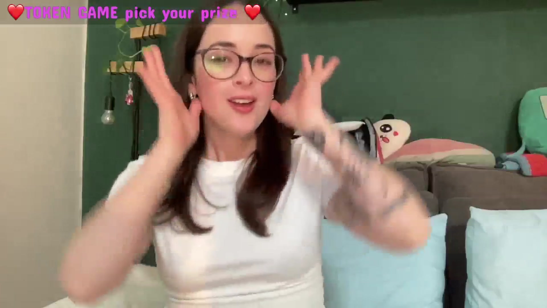 Gallery image thumbnail from CordeliaNova's myfreecams stream on, 07/16/2024, 23:00 image 20 of 20