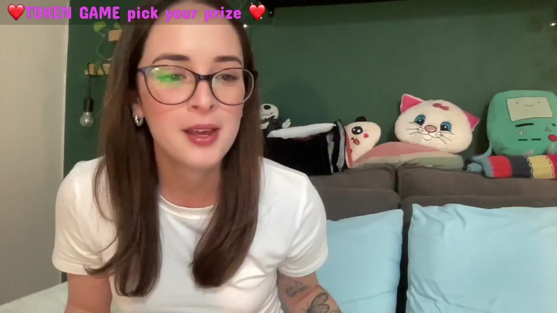 Gallery image thumbnail from CordeliaNova's myfreecams stream on, 07/16/2024, 23:00 image 1 of 20