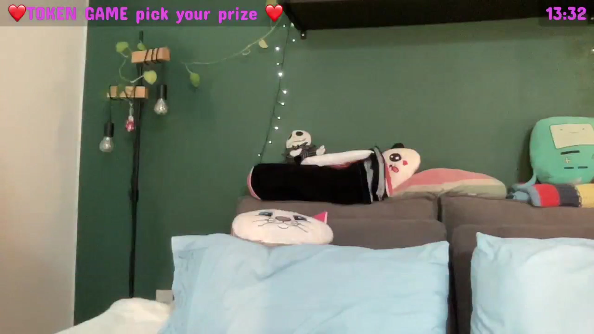 Gallery image thumbnail from CordeliaNova's myfreecams stream on, 07/16/2024, 23:00 image 12 of 20