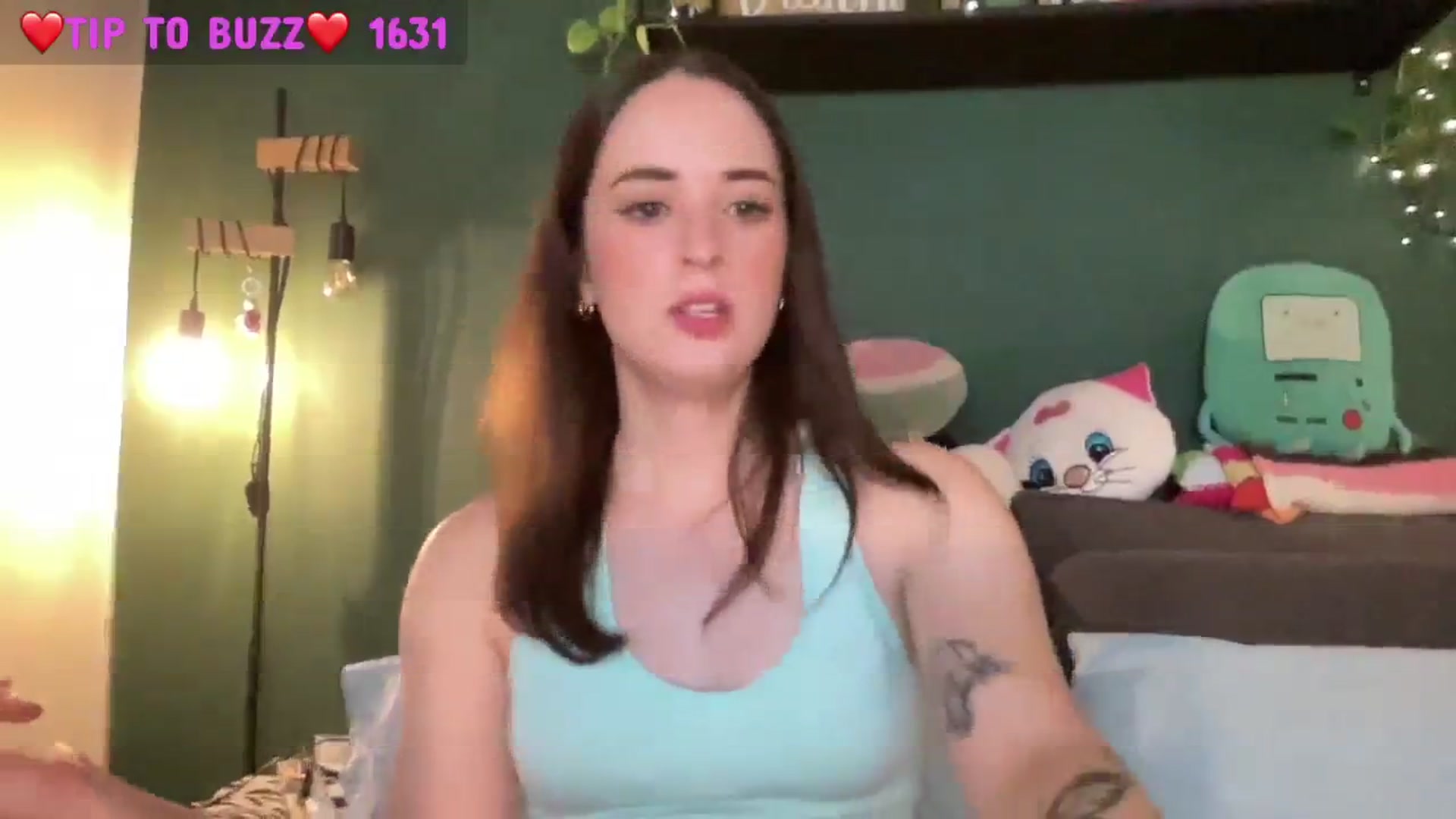 Gallery image thumbnail from CordeliaNova's myfreecams stream on, 08/03/2024, 24:28 image 17 of 20