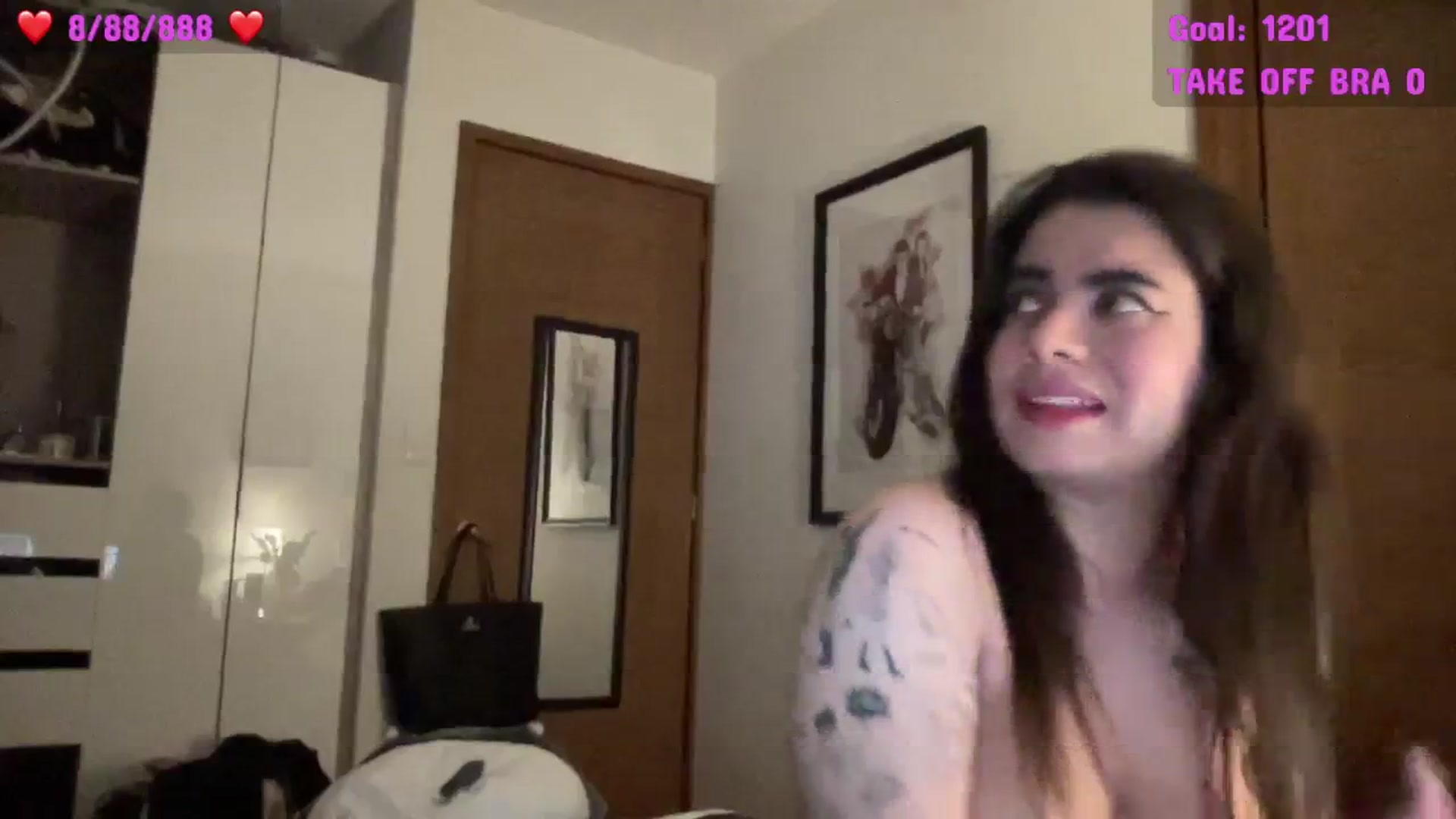 Gallery image thumbnail from CordeliaNova's myfreecams stream on, 09/09/2024, 02:53 image 16 of 20