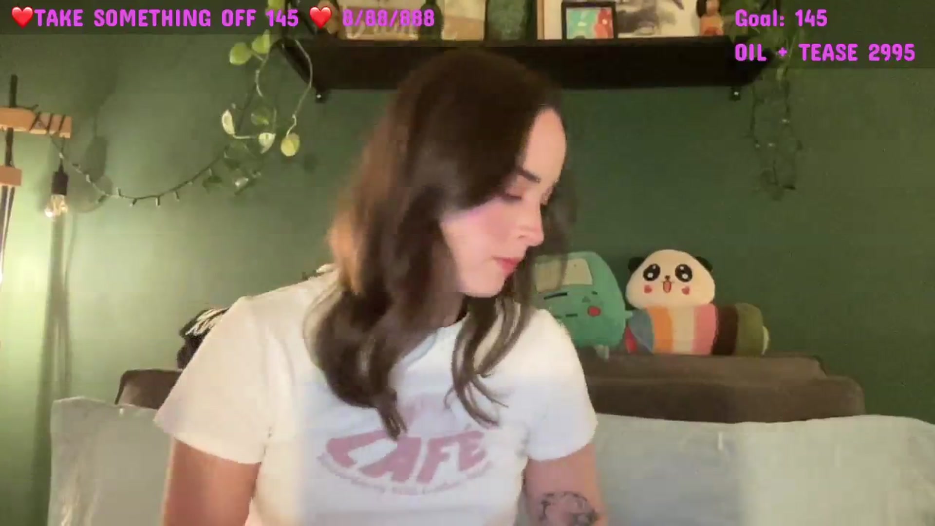 Gallery image thumbnail from CordeliaNova's myfreecams stream on, 10/18/2024, 24:19 image 17 of 20