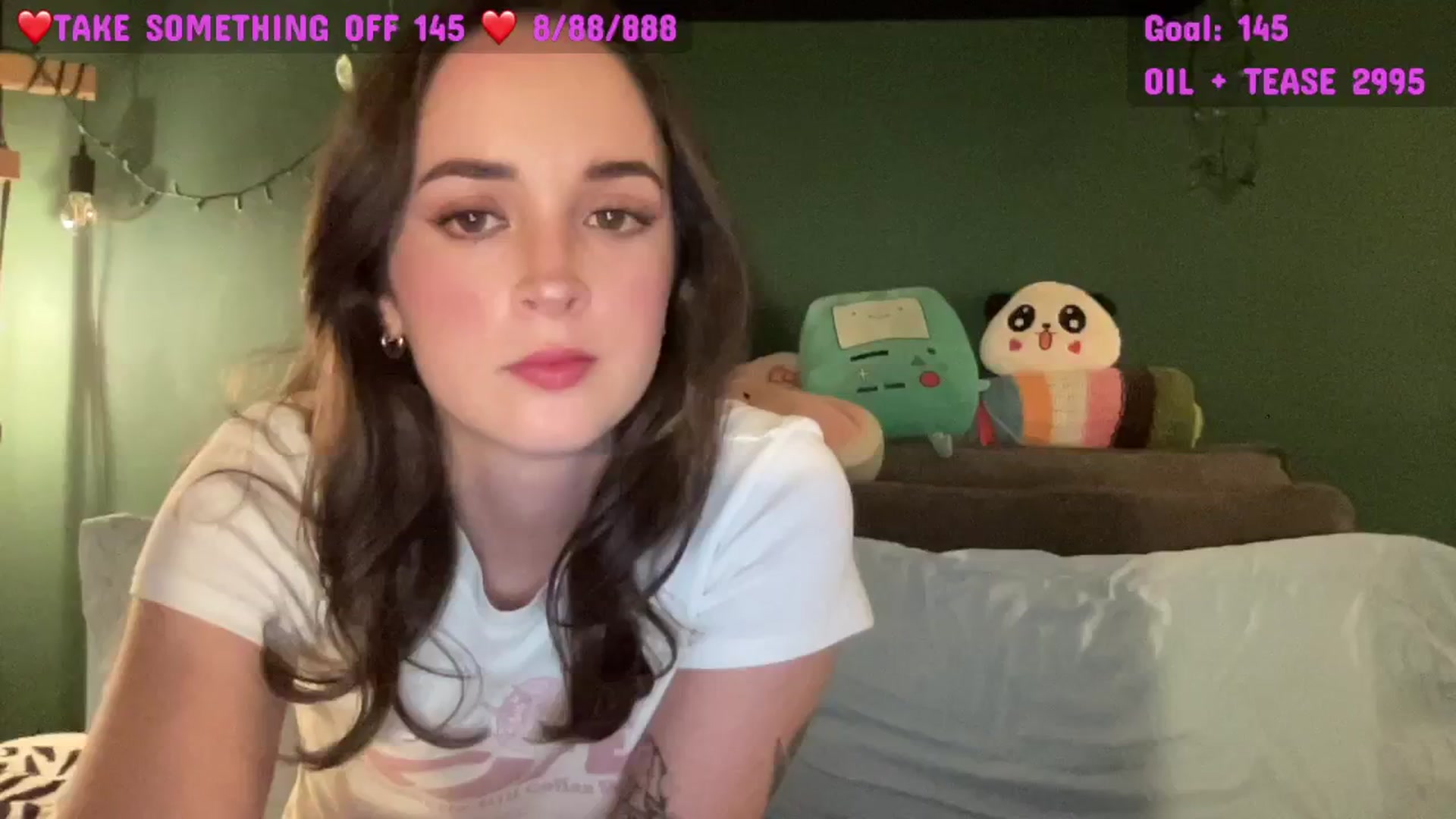Gallery image thumbnail from CordeliaNova's myfreecams stream on, 10/18/2024, 24:19 image 20 of 20