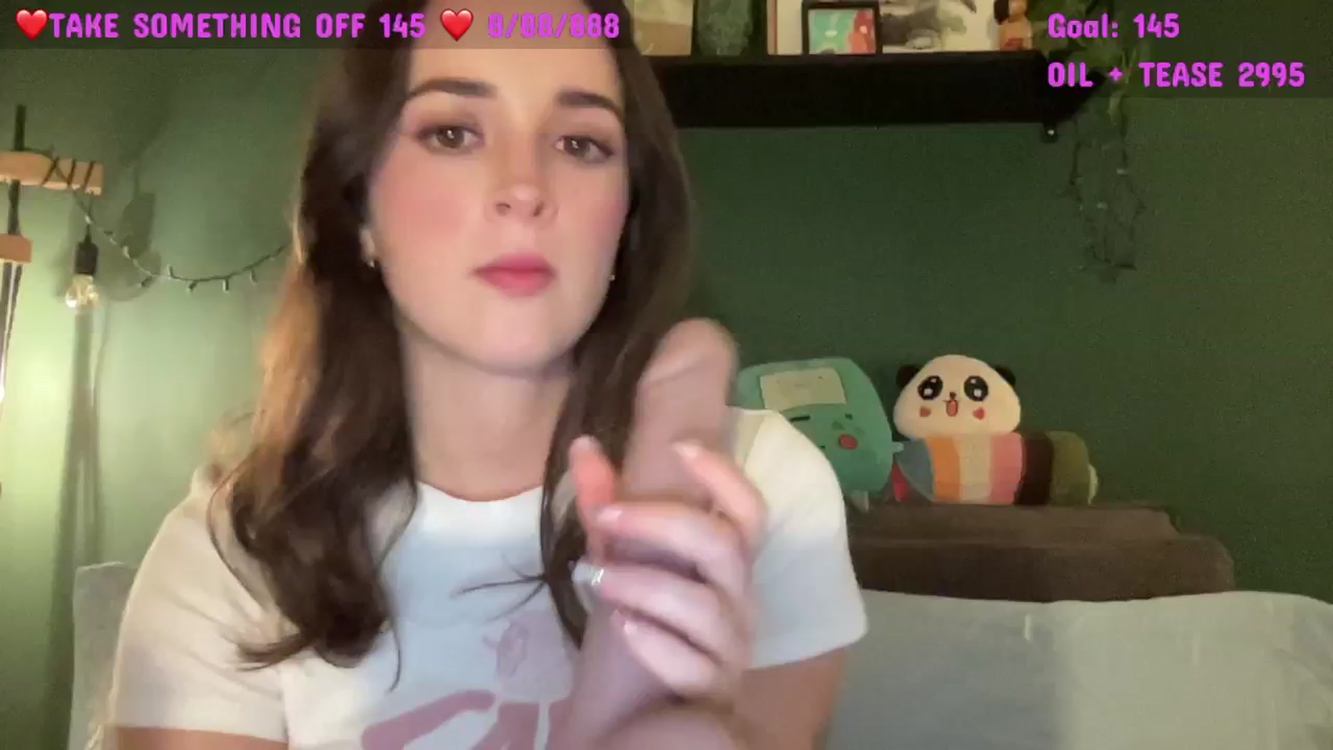 Gallery image thumbnail from CordeliaNova's myfreecams stream on, 10/18/2024, 24:19 image 14 of 20