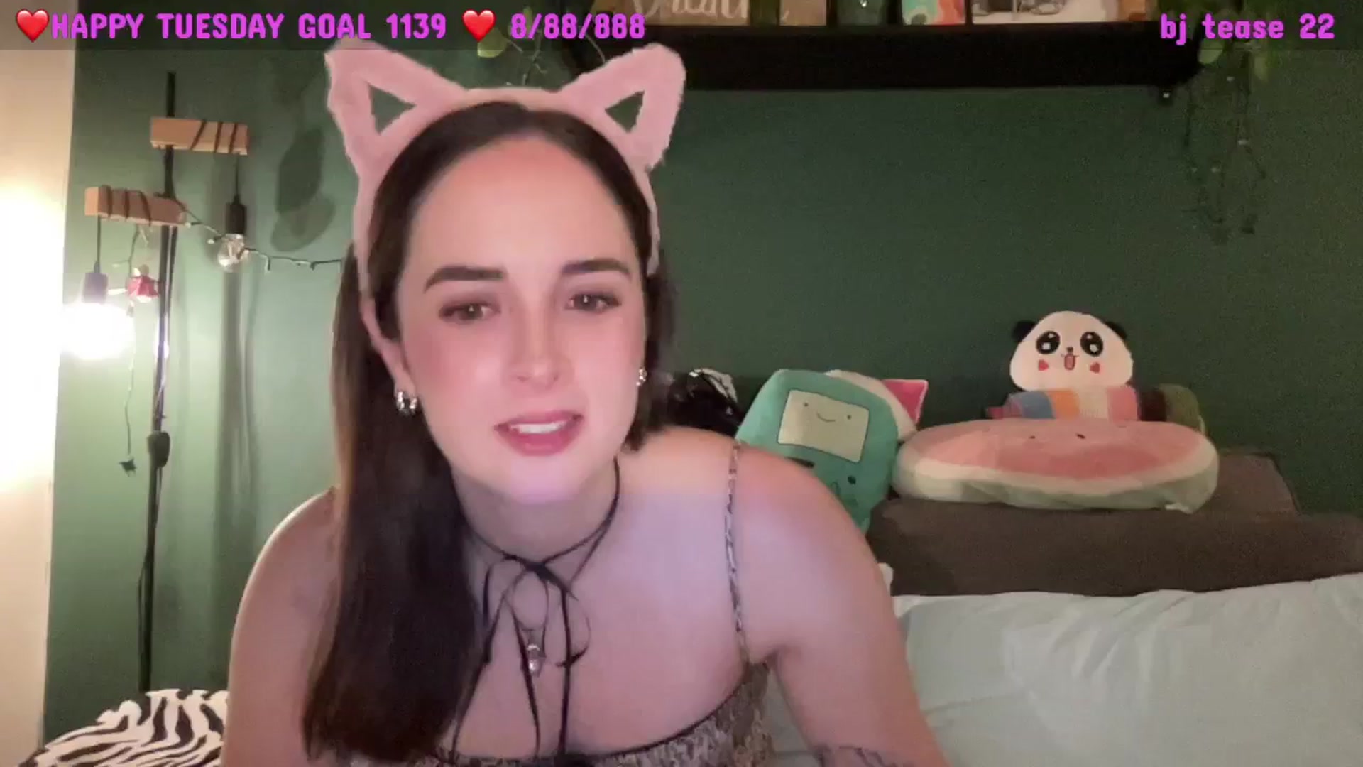 Gallery image thumbnail from CordeliaNova's myfreecams stream on, 10/30/2024, 01:46 image 12 of 20