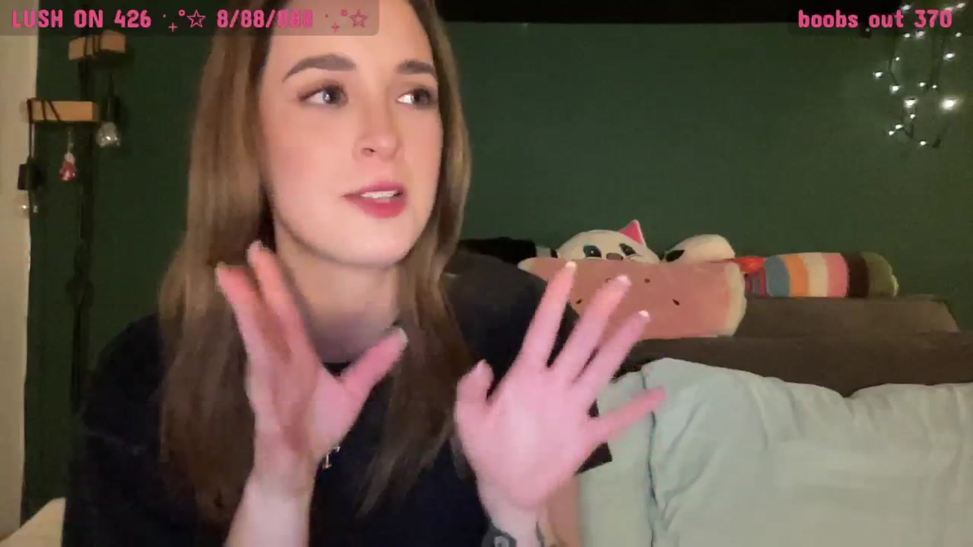 Gallery image thumbnail from CordeliaNova's myfreecams stream on, 01/30/2025, 01:03 image 12 of 20