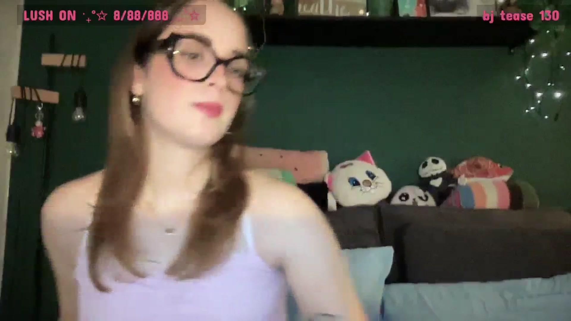 Gallery image thumbnail from CordeliaNova's myfreecams stream on, 02/13/2025, 24:34 image 15 of 20