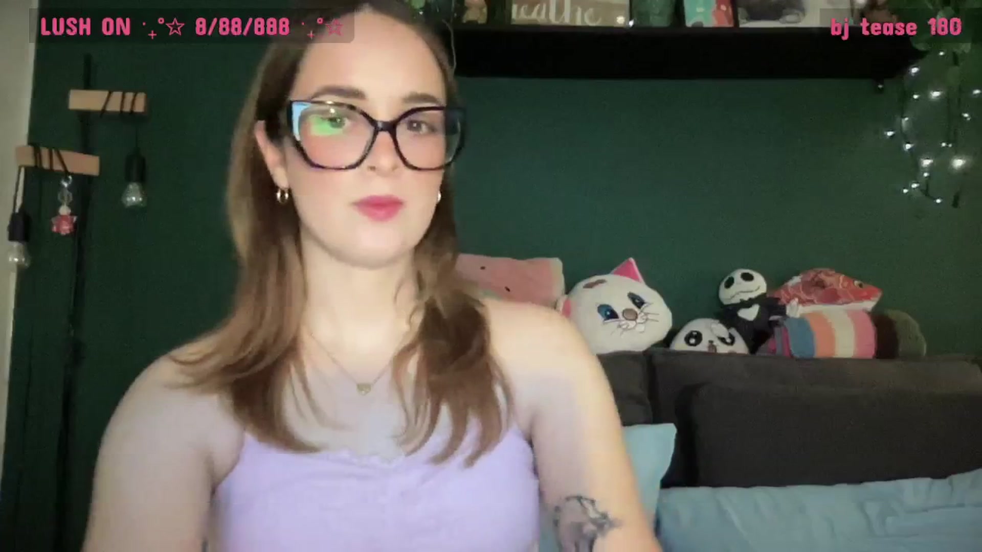 Gallery image thumbnail from CordeliaNova's myfreecams stream on, 02/13/2025, 24:34 image 12 of 20