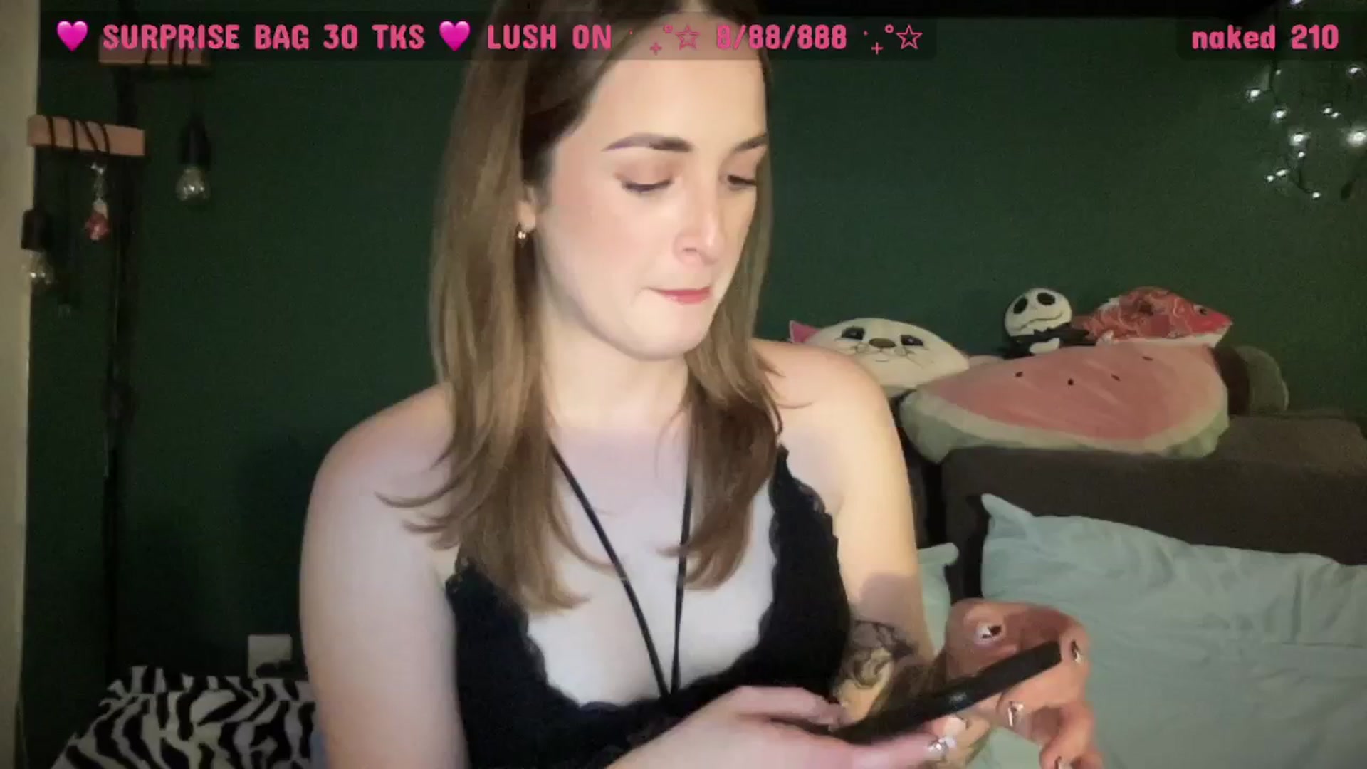 Gallery image thumbnail from CordeliaNova's myfreecams stream on, 02/22/2025, 01:29 image 16 of 20